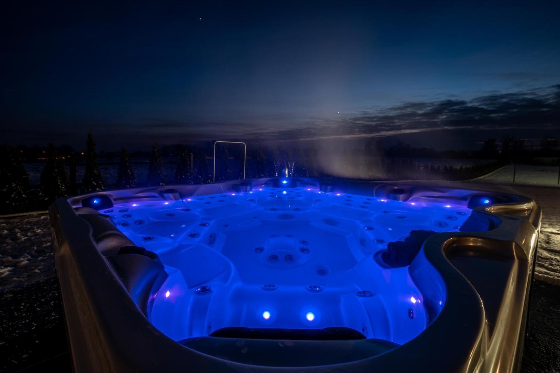 Jacuzzi