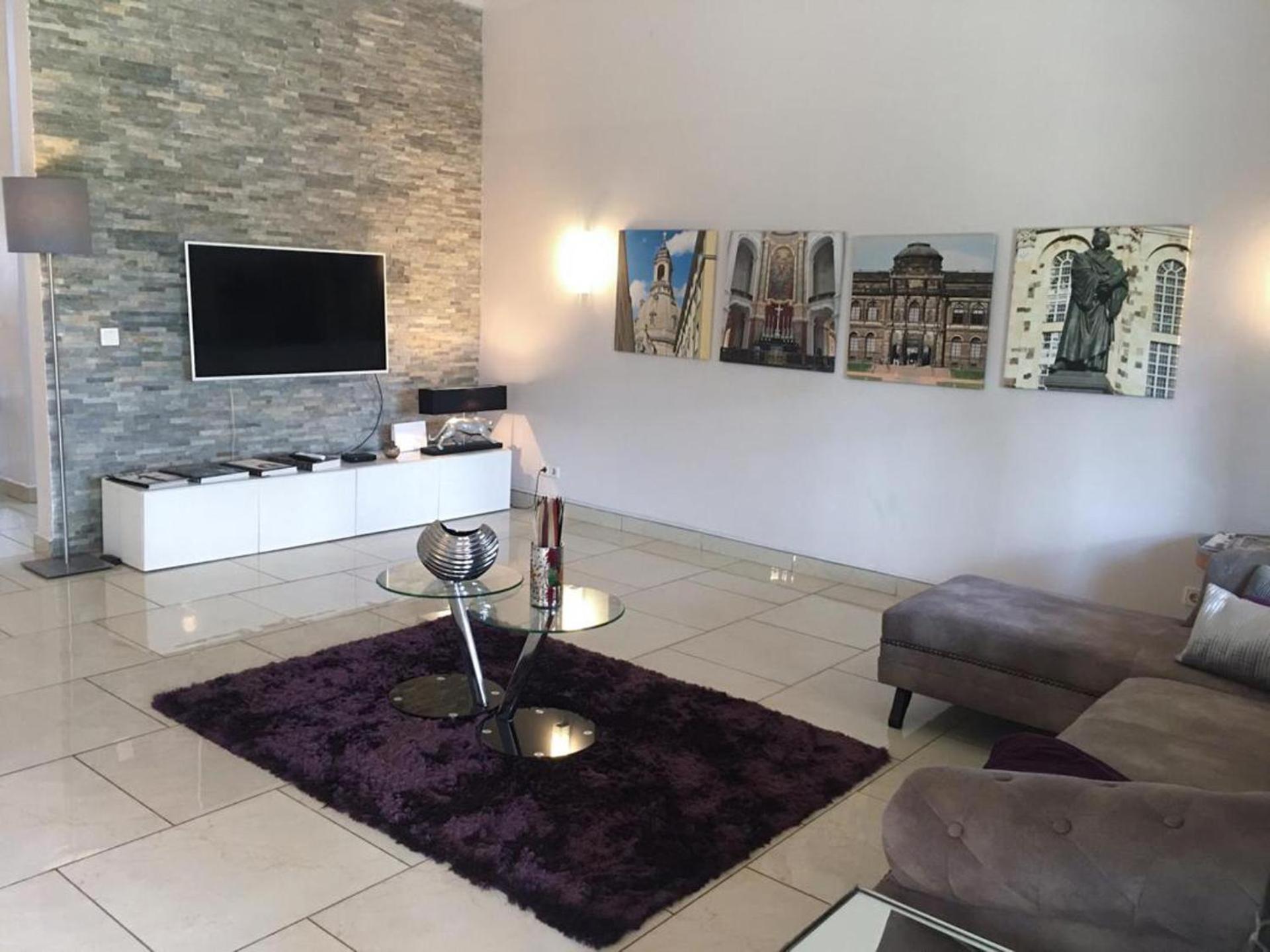 Stunning 3-Bed House in Tema-Ahenfie Villa view 3