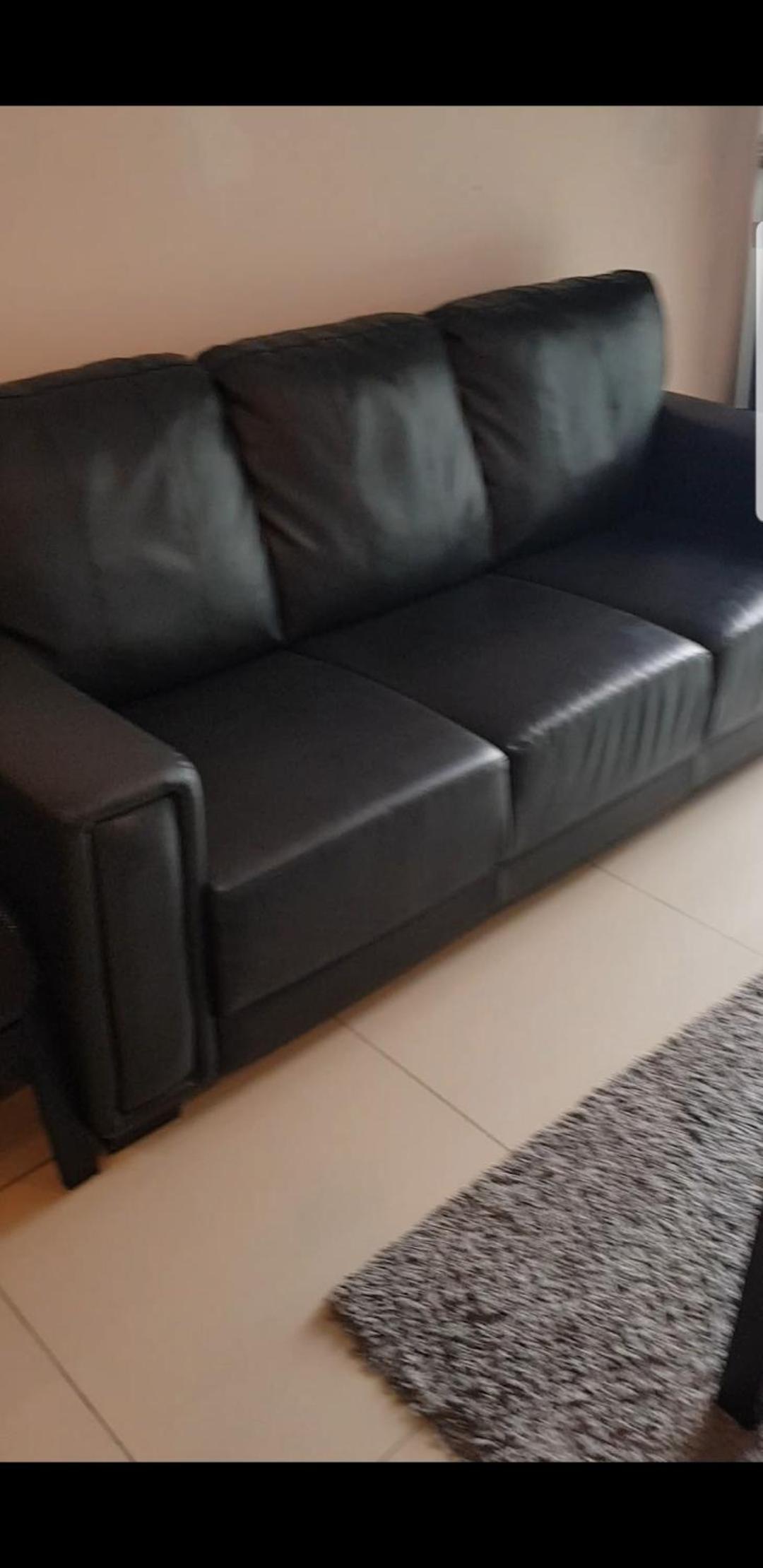 17-3Bedroom Palazio Apartment Mount Austin for 6Pax
