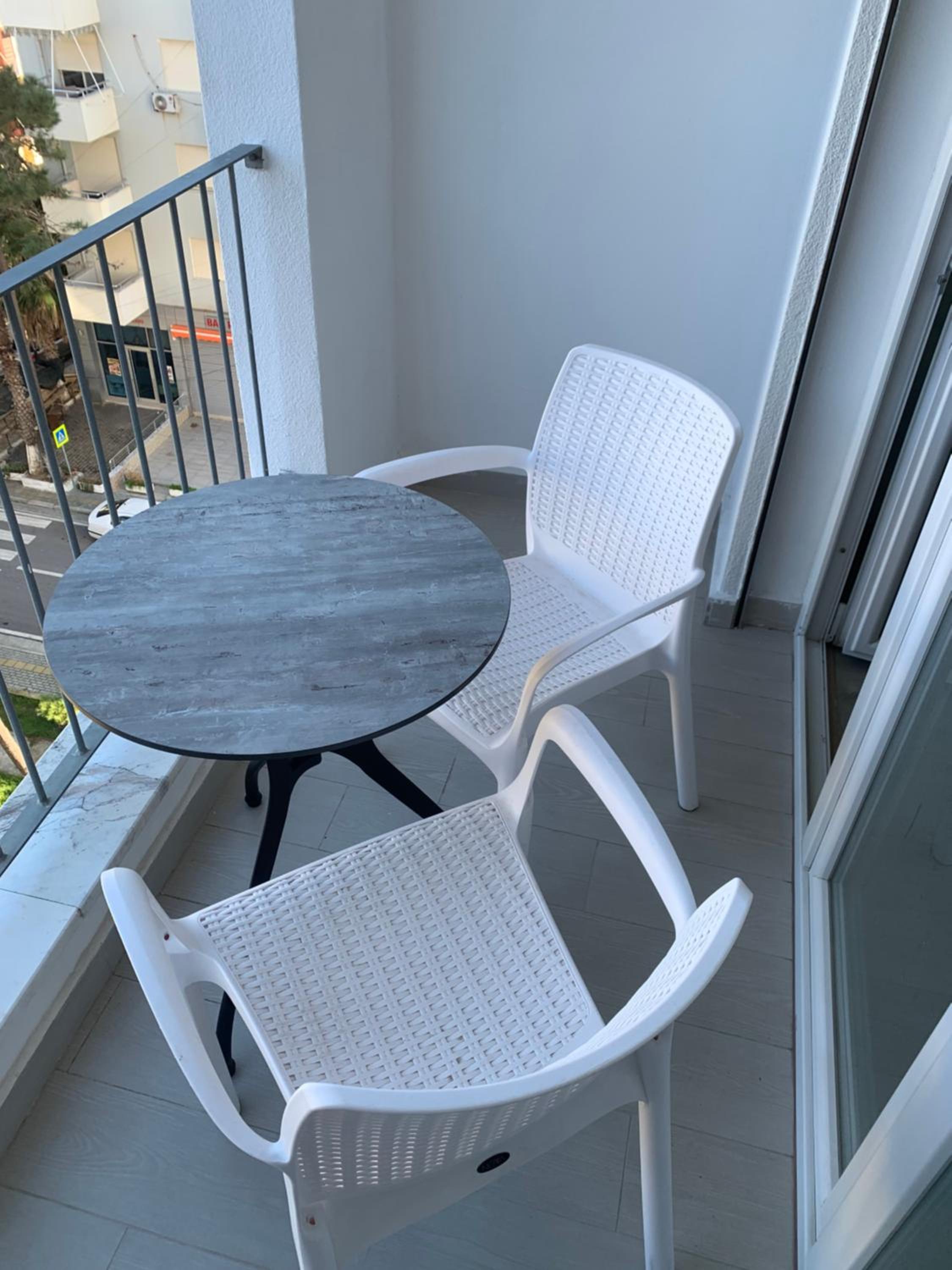 Merville Apartment 5