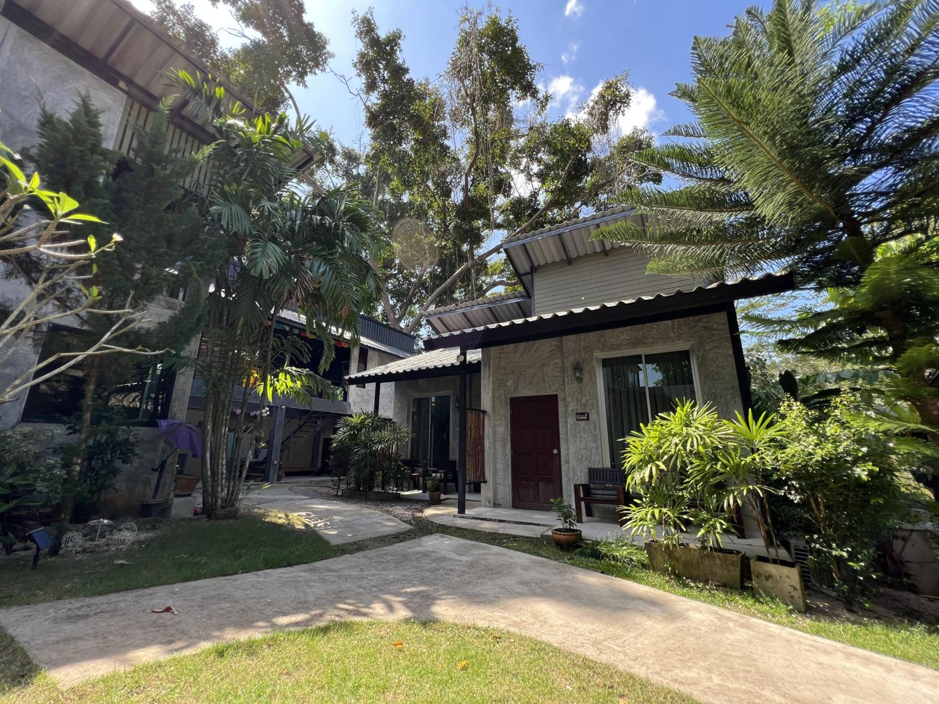 Aonang Third Place Hometel view 3