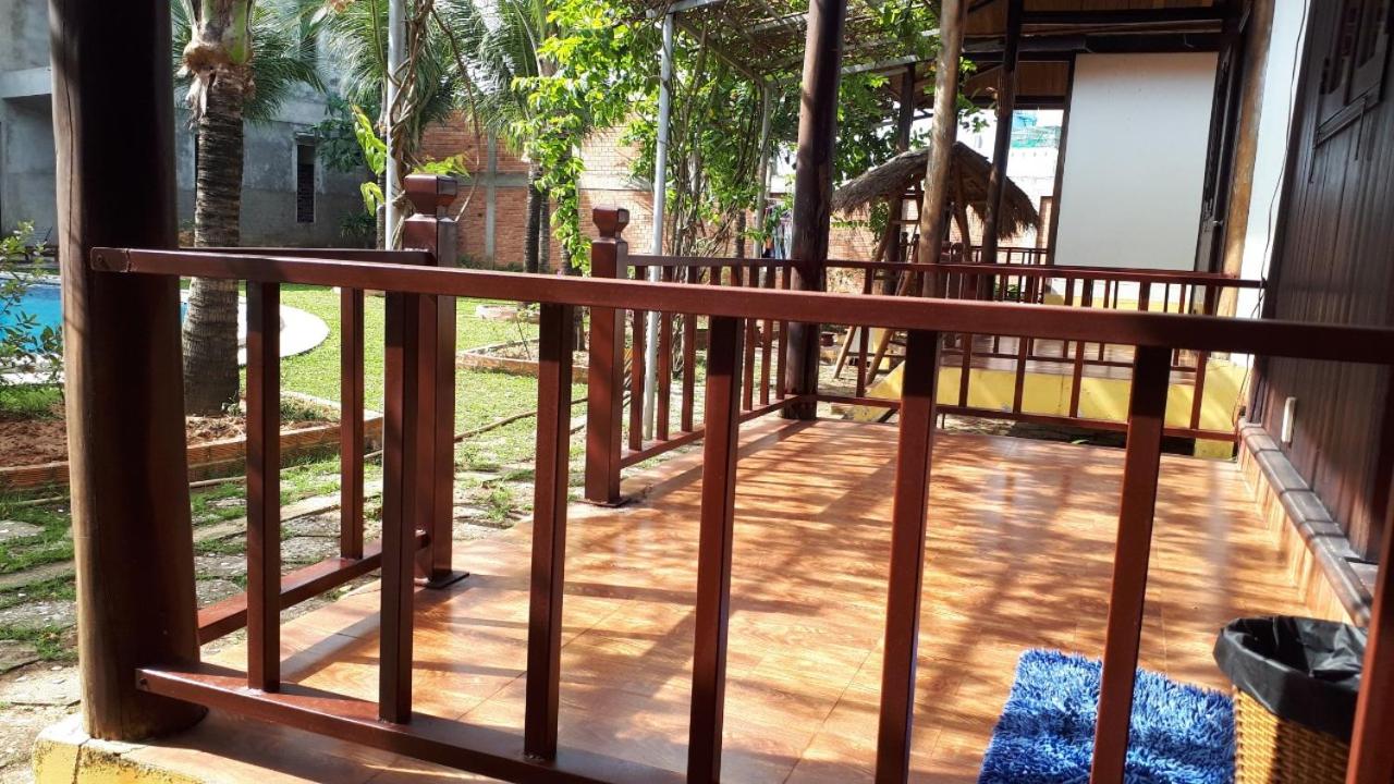 Hung Vuong Resort