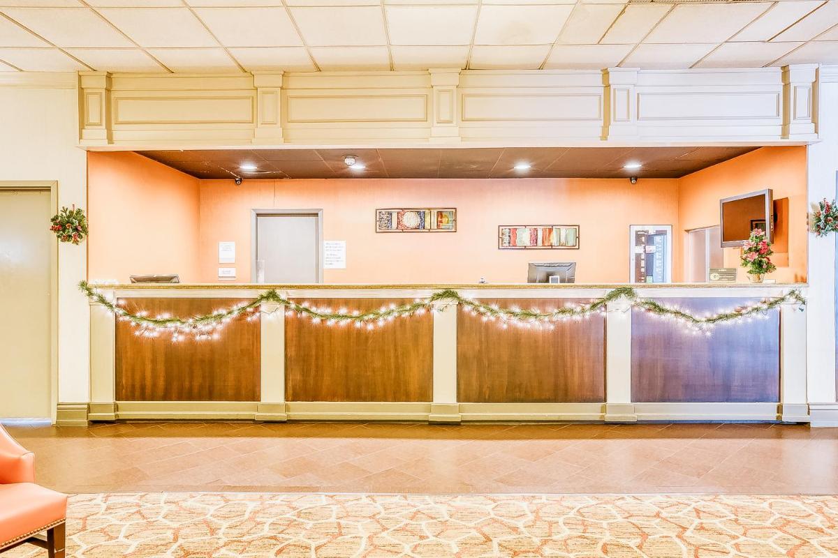 hotel reception