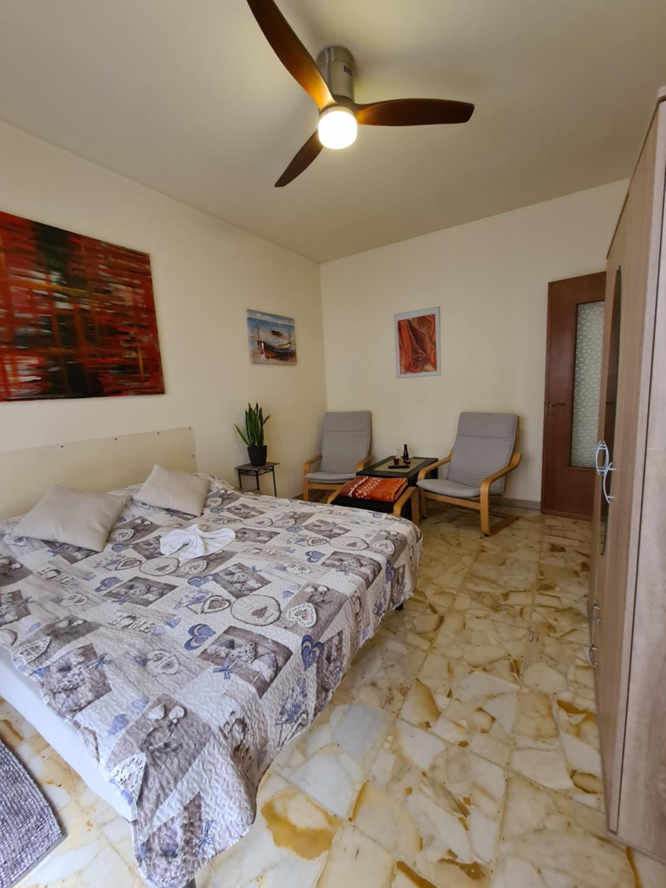 hotel room
