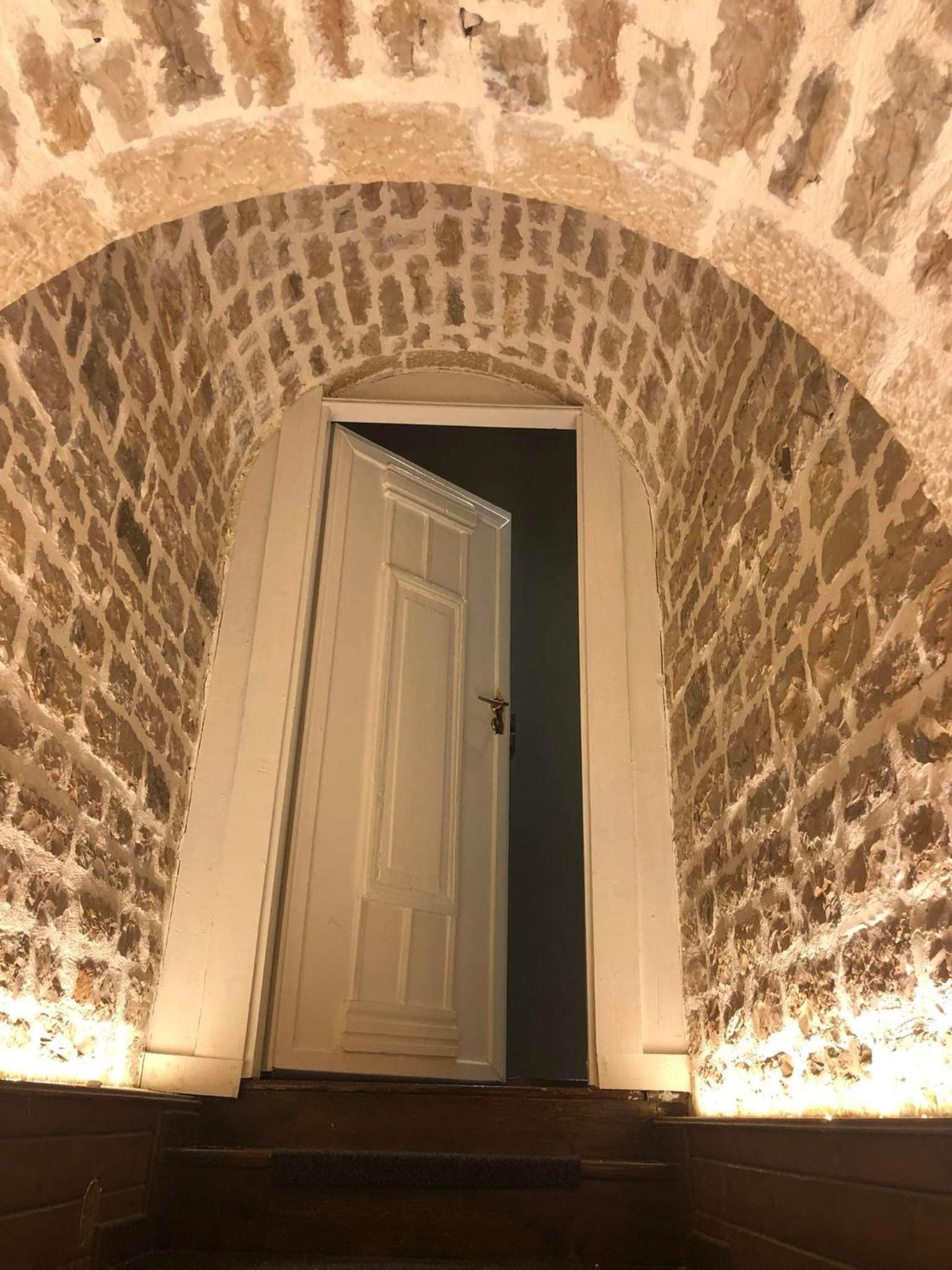 Photo 38