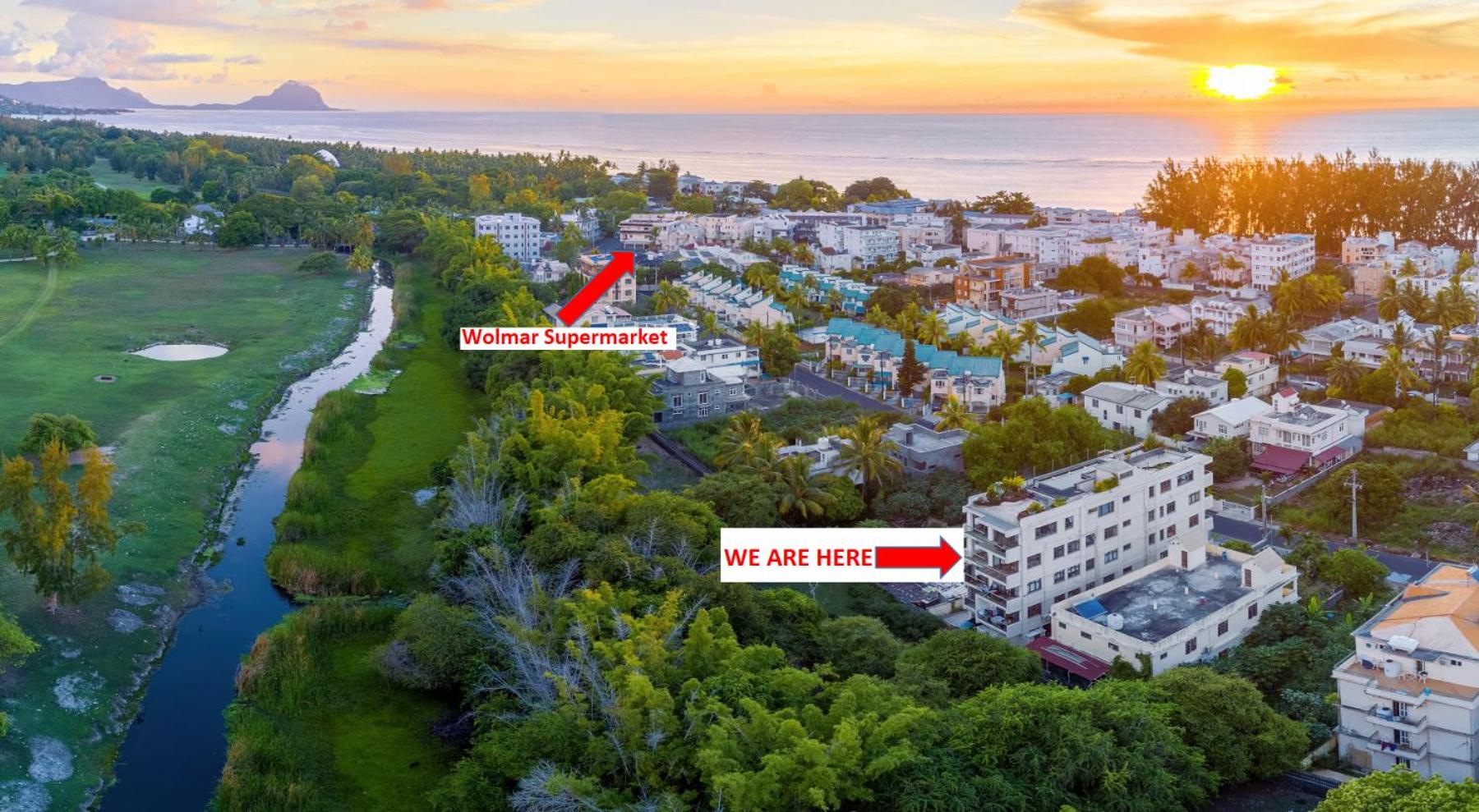 373 Wolmar Cosy and Modern Apartment- 200 metres from the Beach and Supermarkets and just next to Domaine de wolmar with views of deers and green natural p view 2