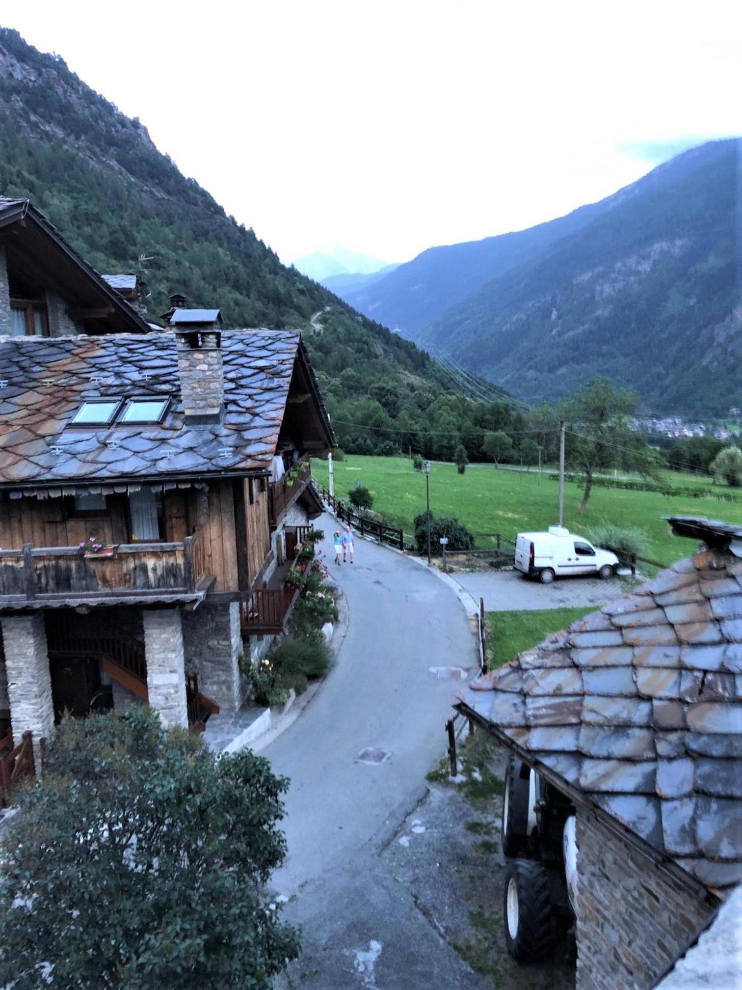 Maison Belle Vue Monte Bianco vicino a Courmayeur view 3