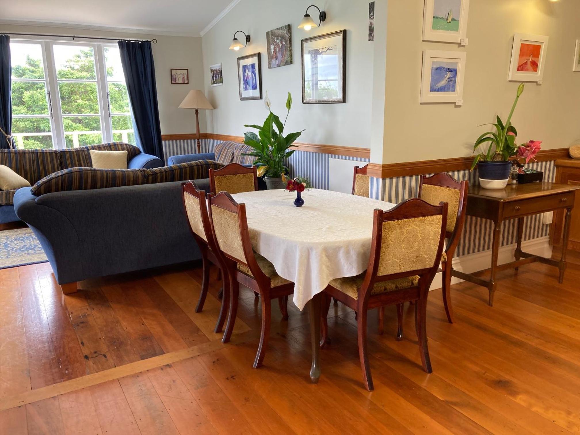 Kauri Villas