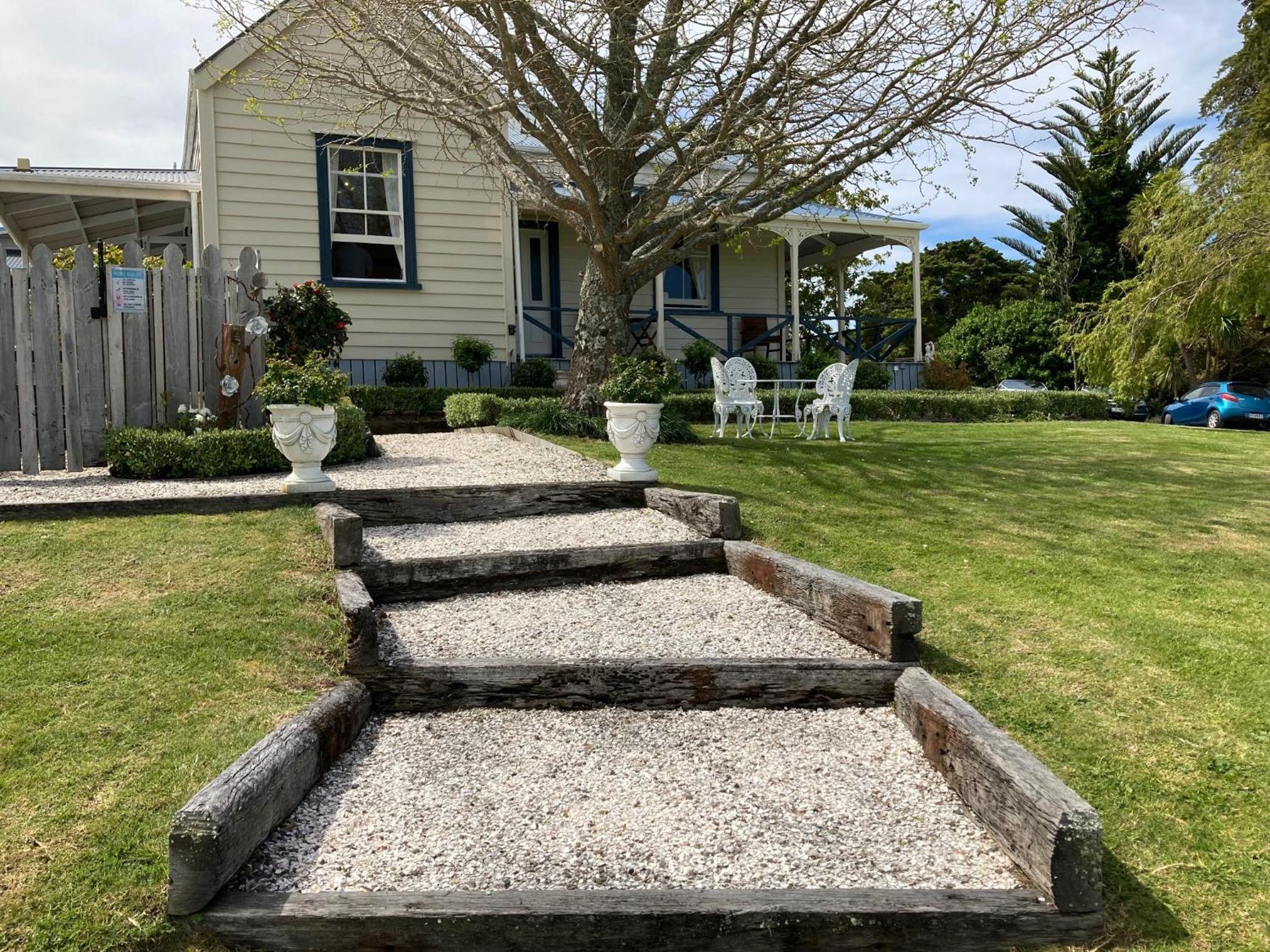 Kauri Villas