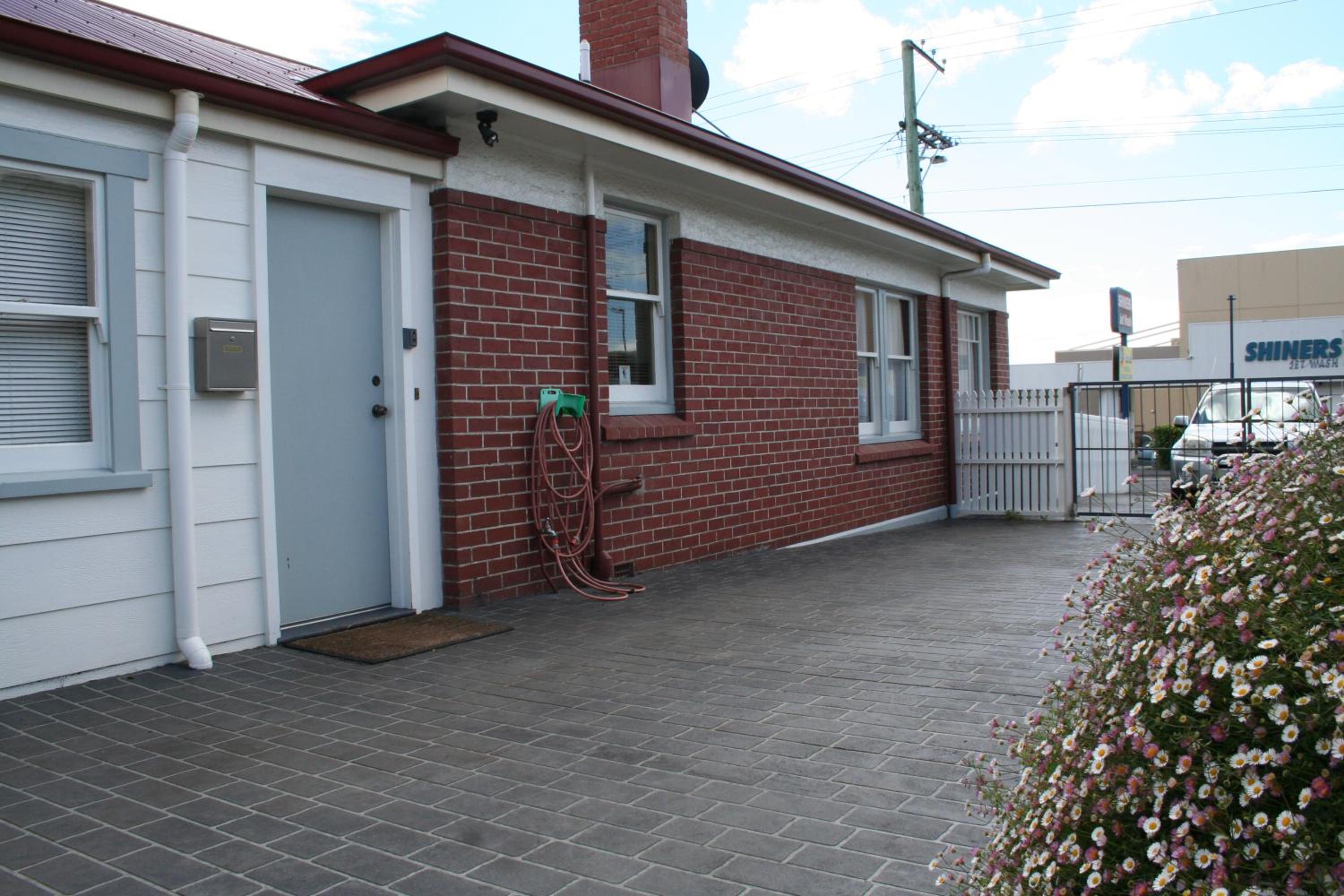 Photo 36