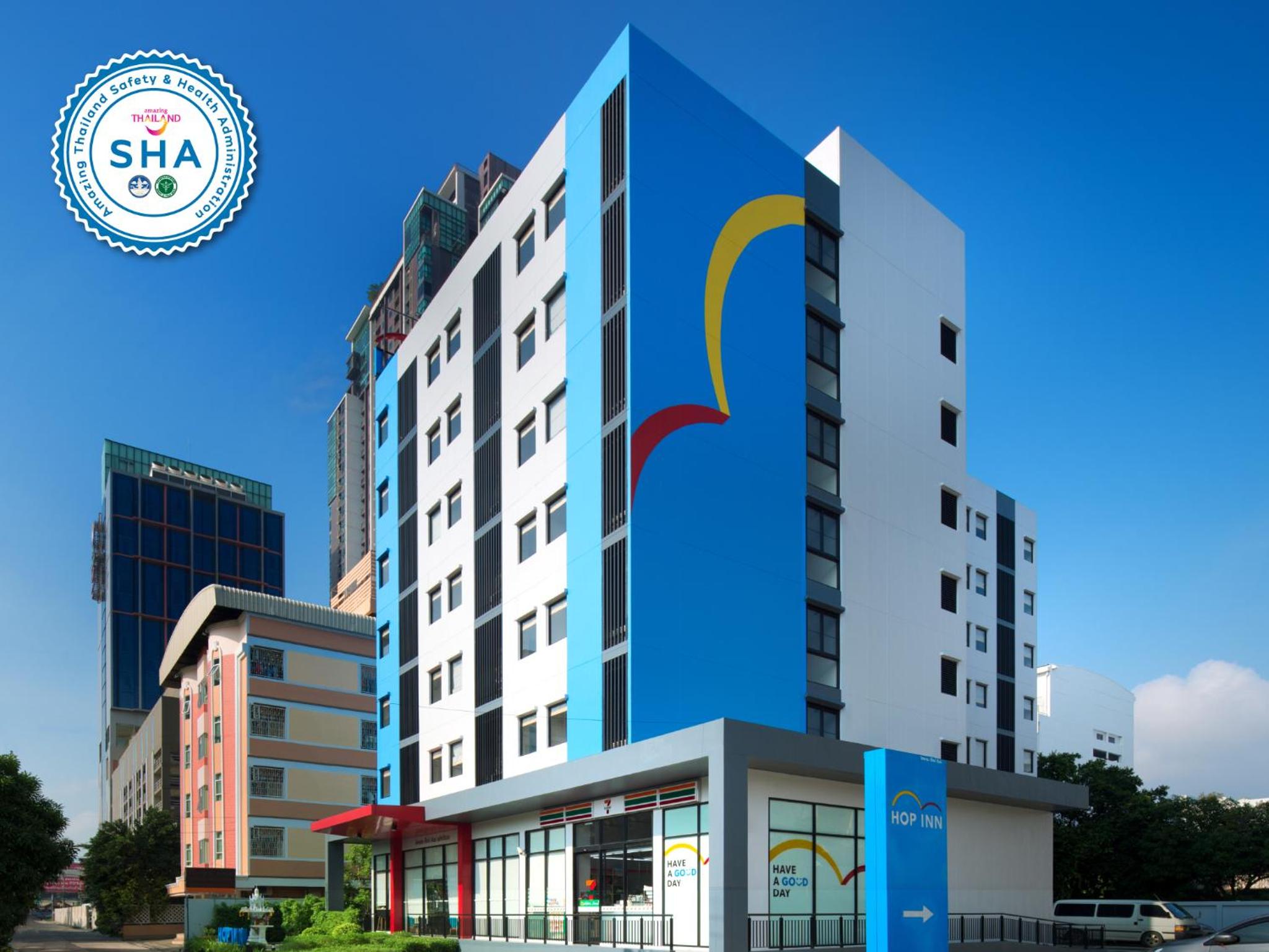 Hotel Hop Inn Chaengwattana - Image 1