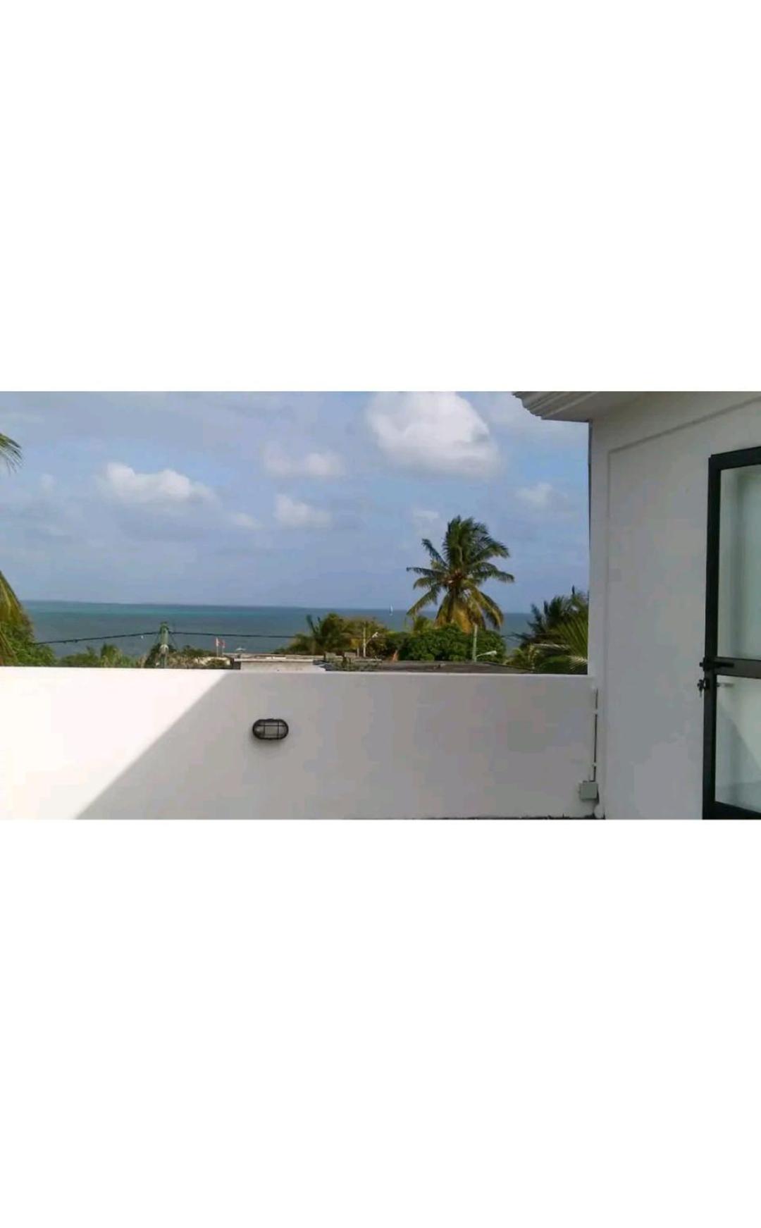 Sunrise Sensation holiday home. view 2
