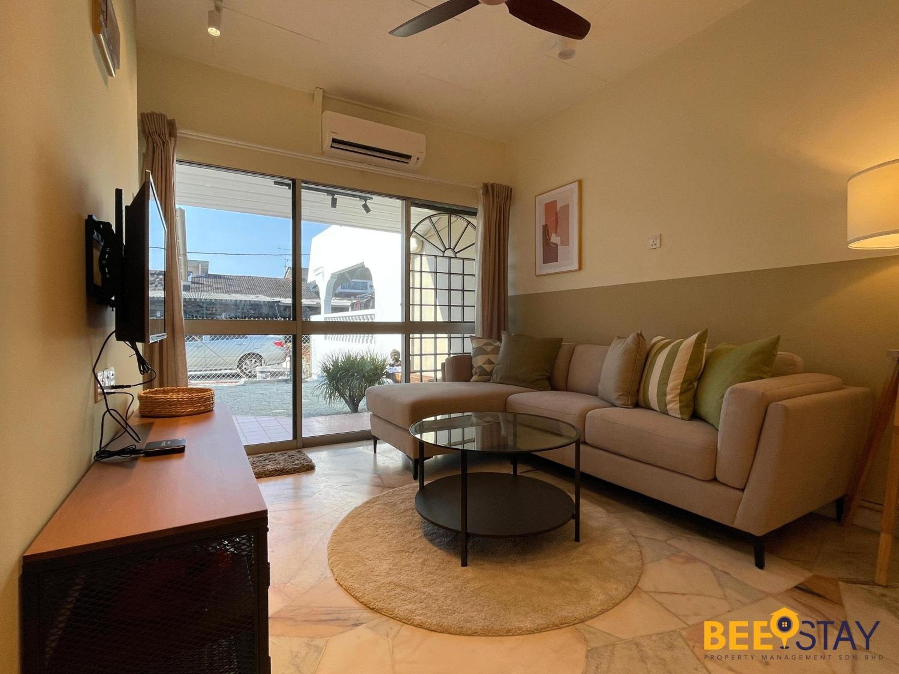 Jenjarom Modern Homestay 4-8PAX By Beestay photo 2