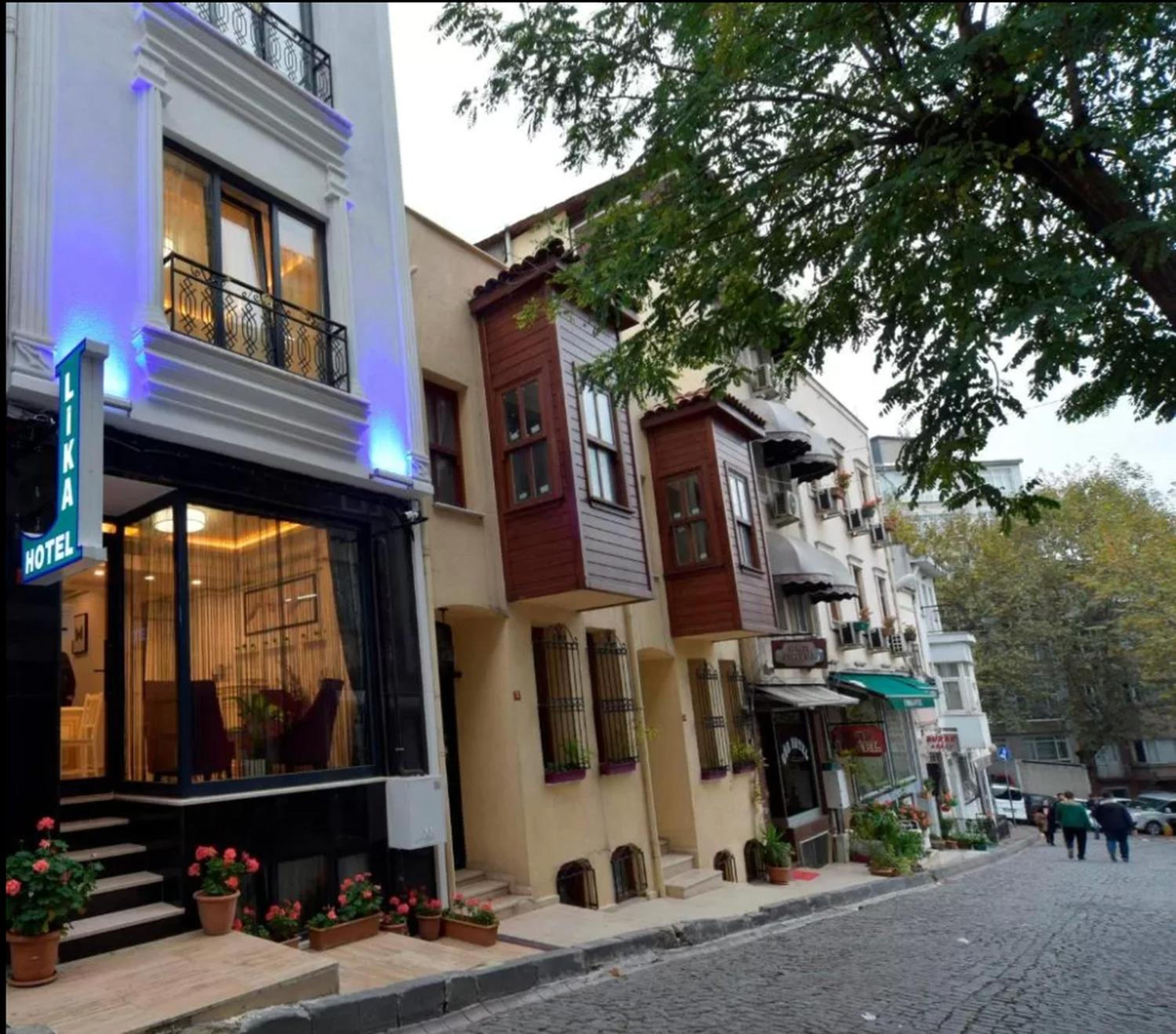 Lika Hotel - Standard Double or Twin Room
