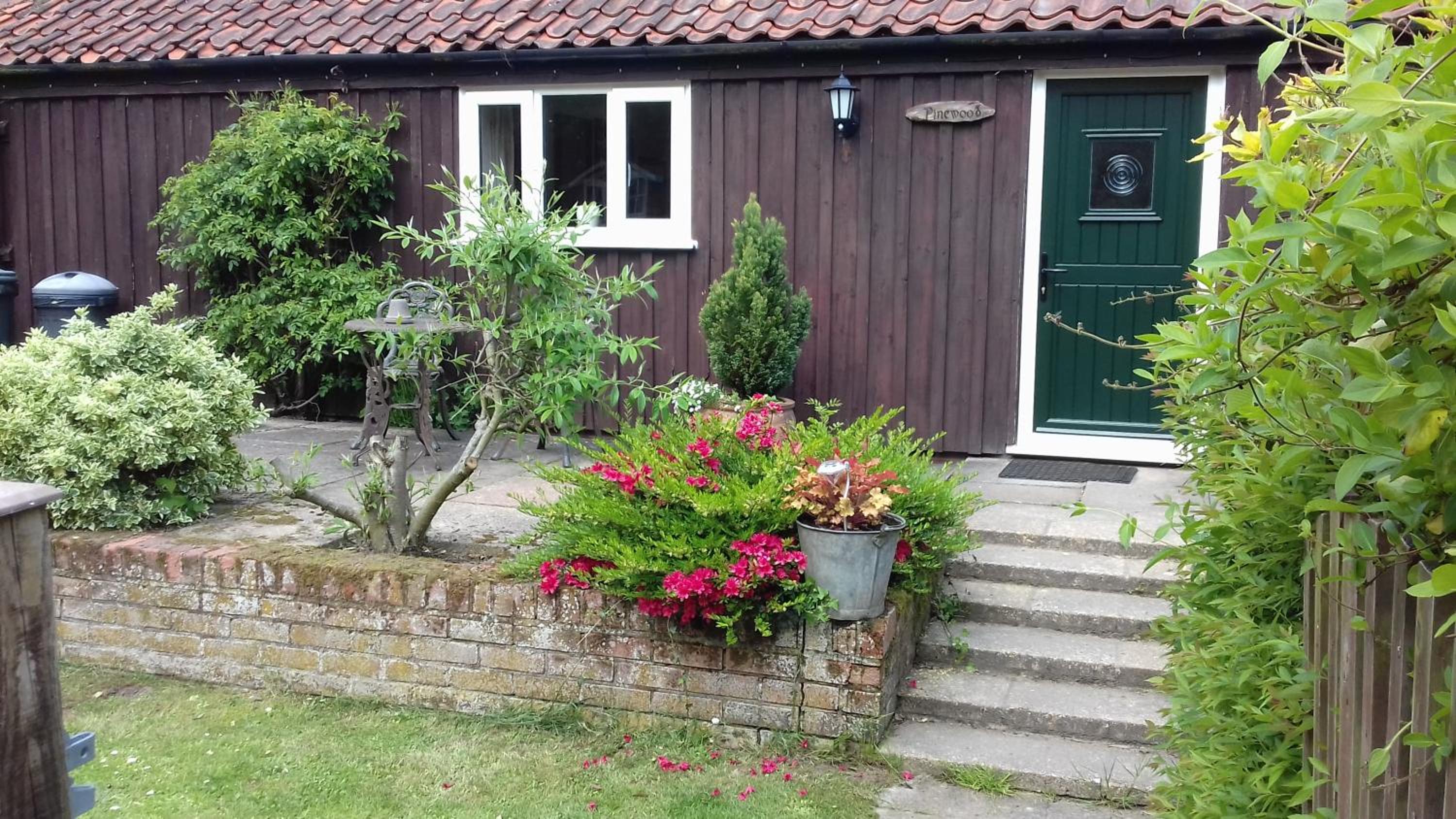 Pinewood Cottage view 4