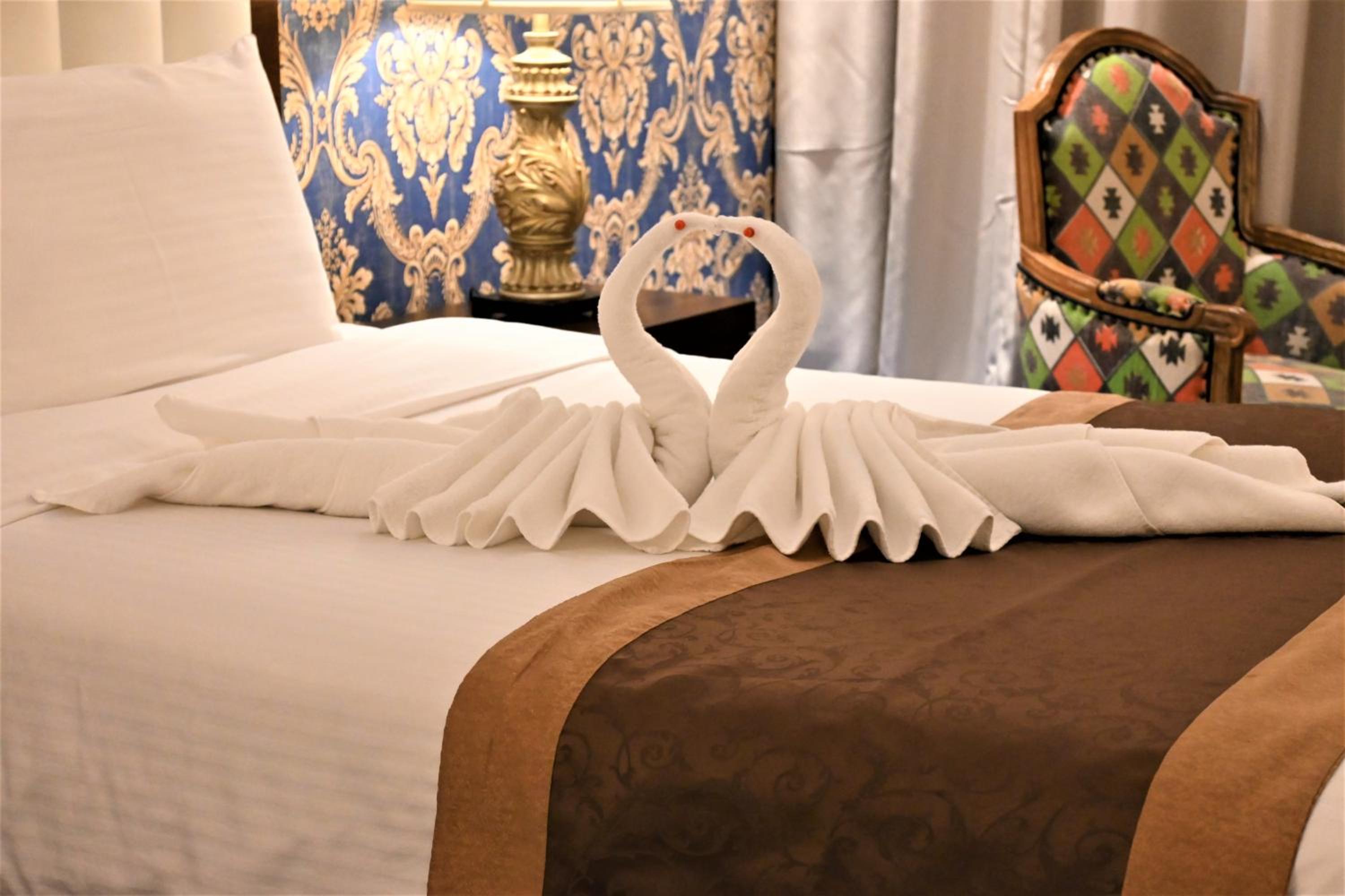 Crystal Plaza Al Majaz Hotel - Image 5
