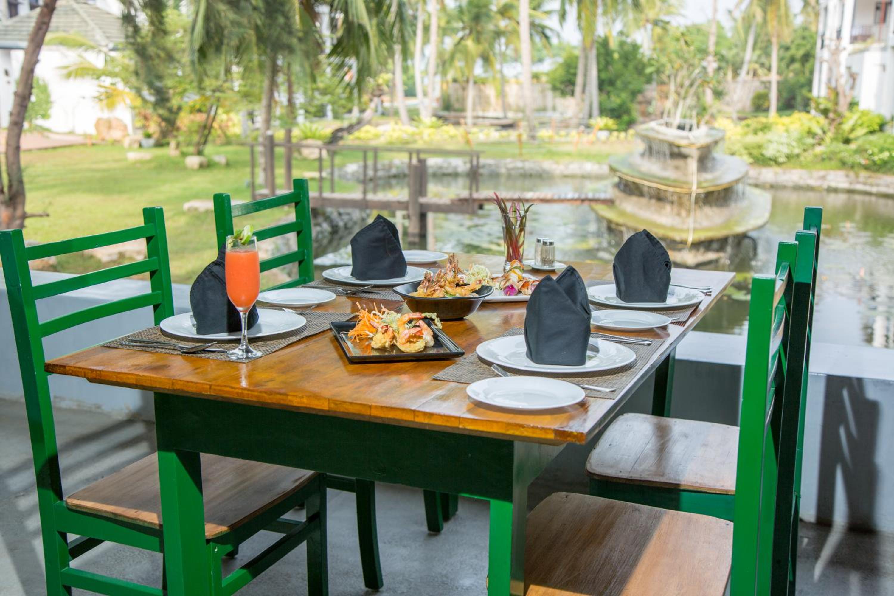 Amaluna Resorts