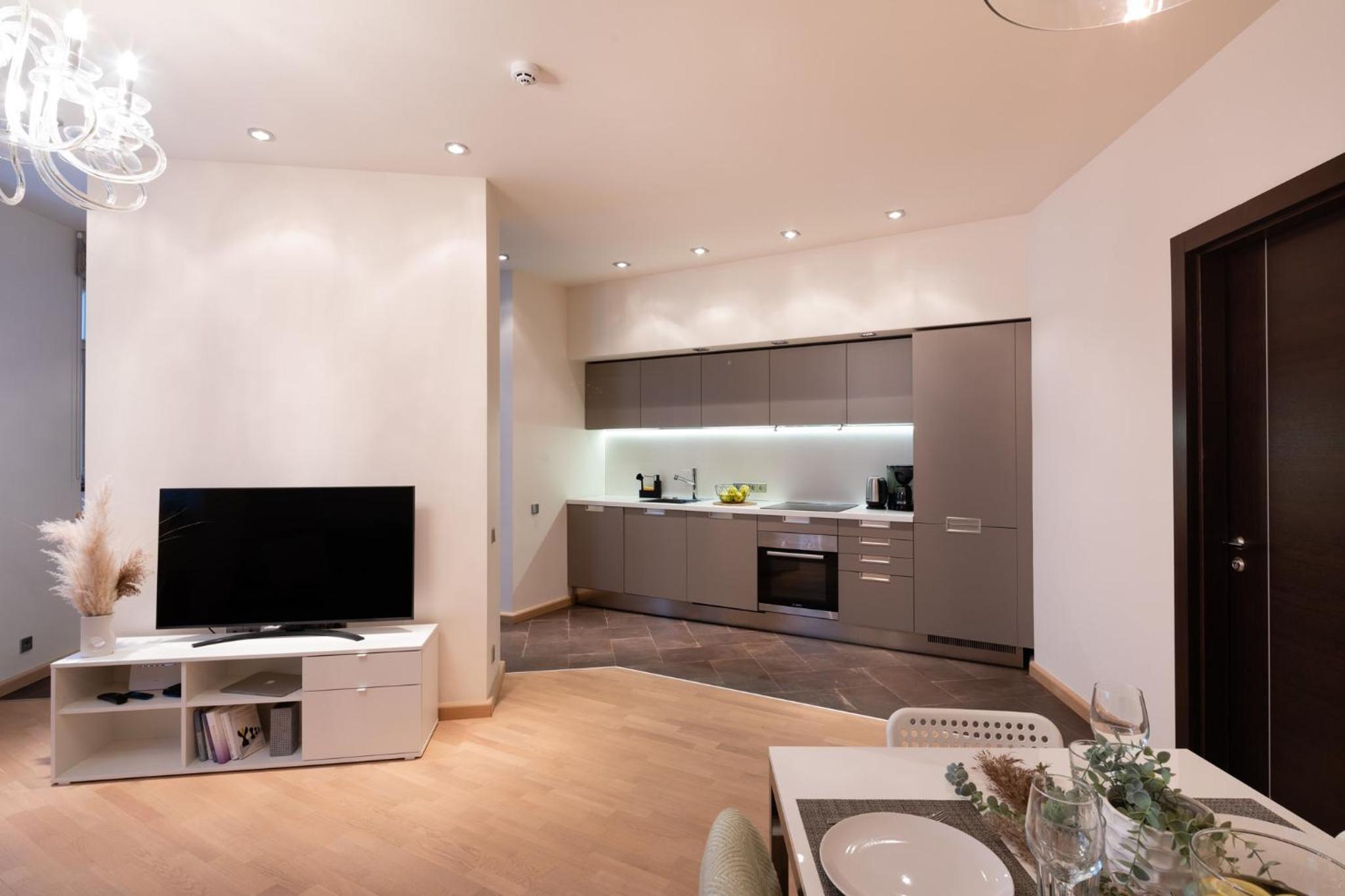Old Riga Two Bedroom Apartment With 2 Bathrooms view 2