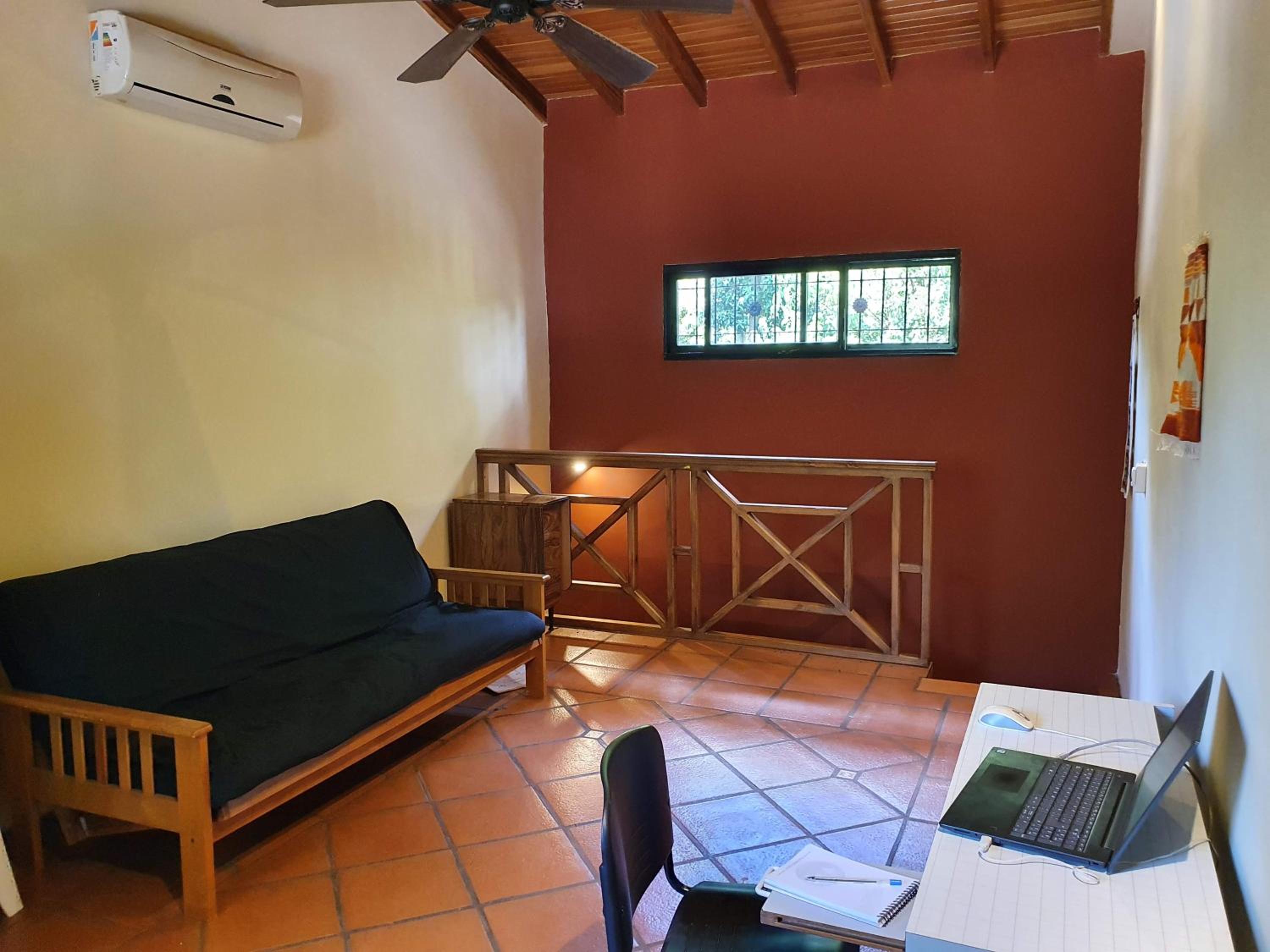 Ventana a la Selva Casa Residencial