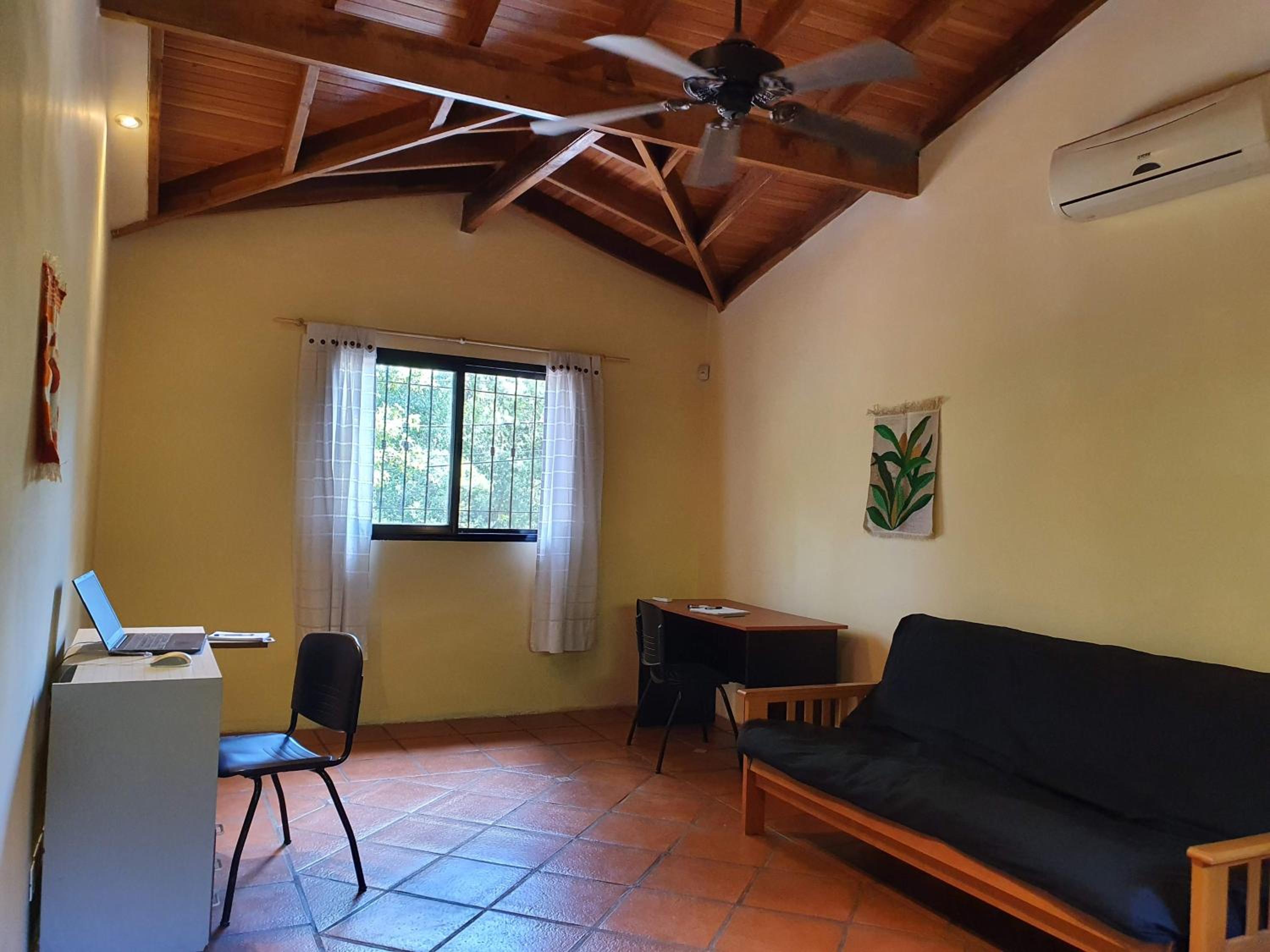 Ventana a la Selva Casa Residencial