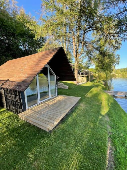 Hyggelig sommerhus. med udsigt, til vand fra senge view 4