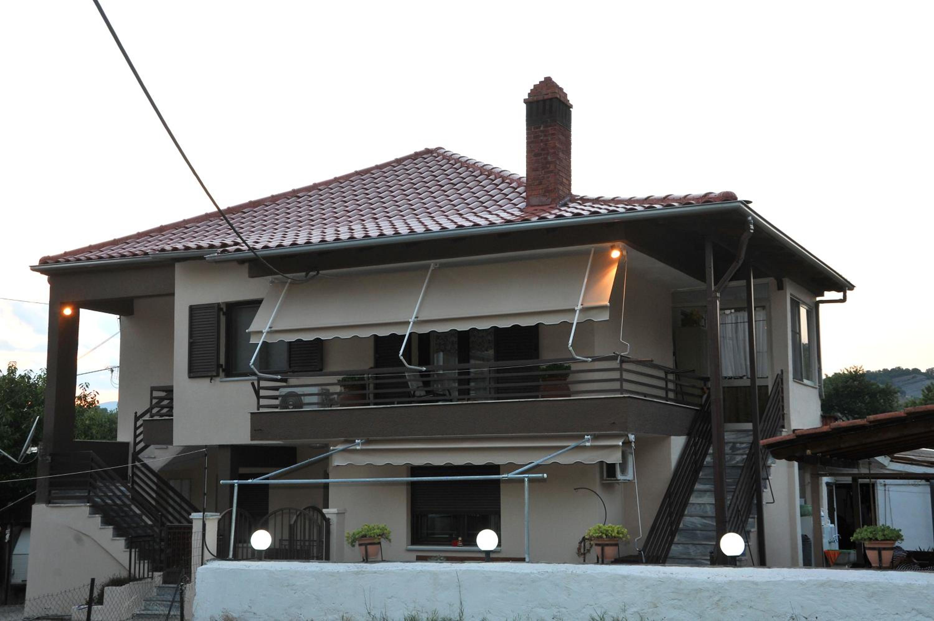 Photo 11