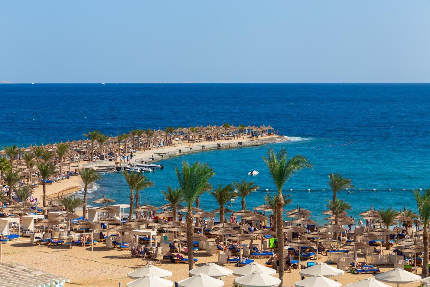 Hotel Beach Albatros The Club - Aqua Park - Image 1