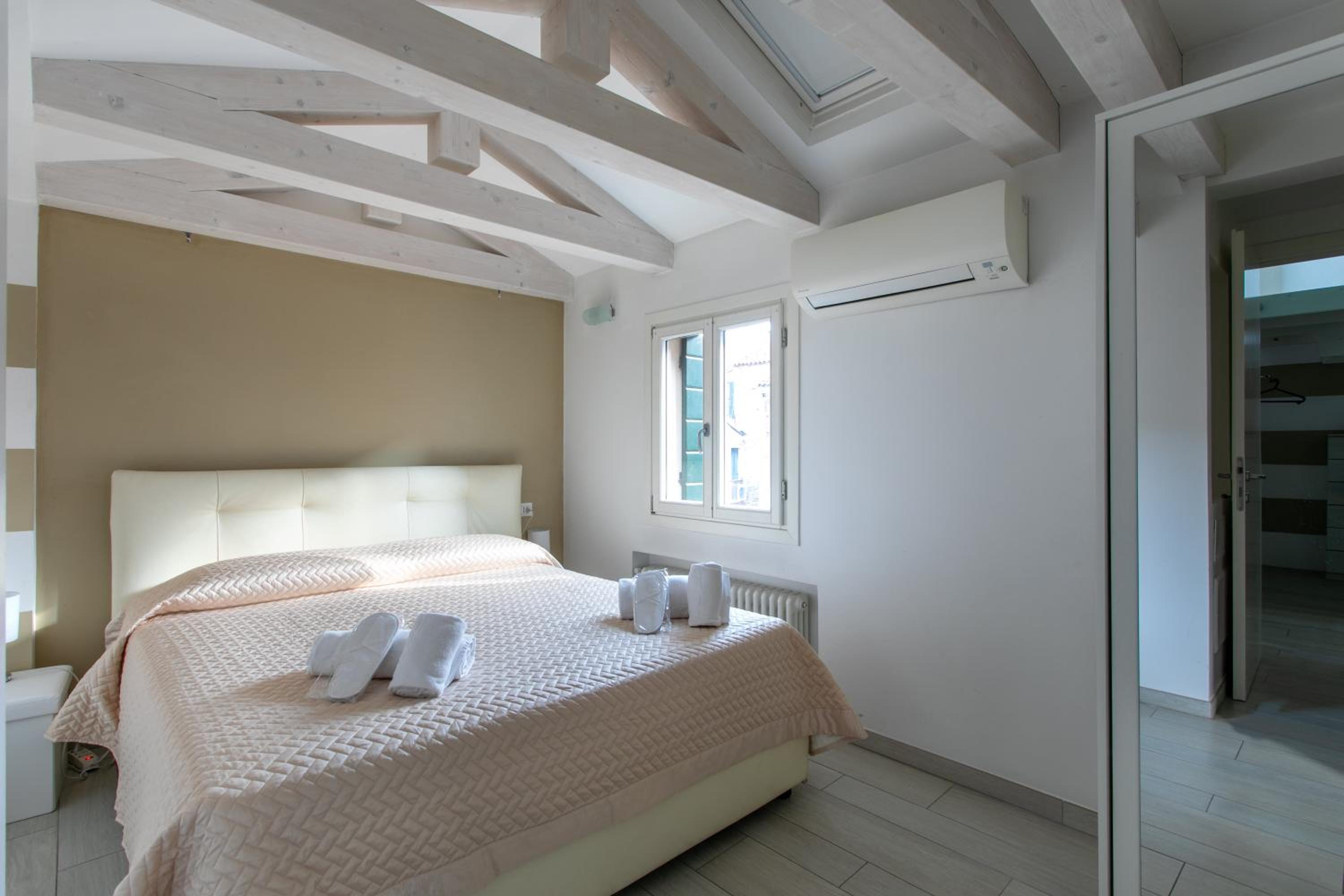Corte del Tintor Apartments