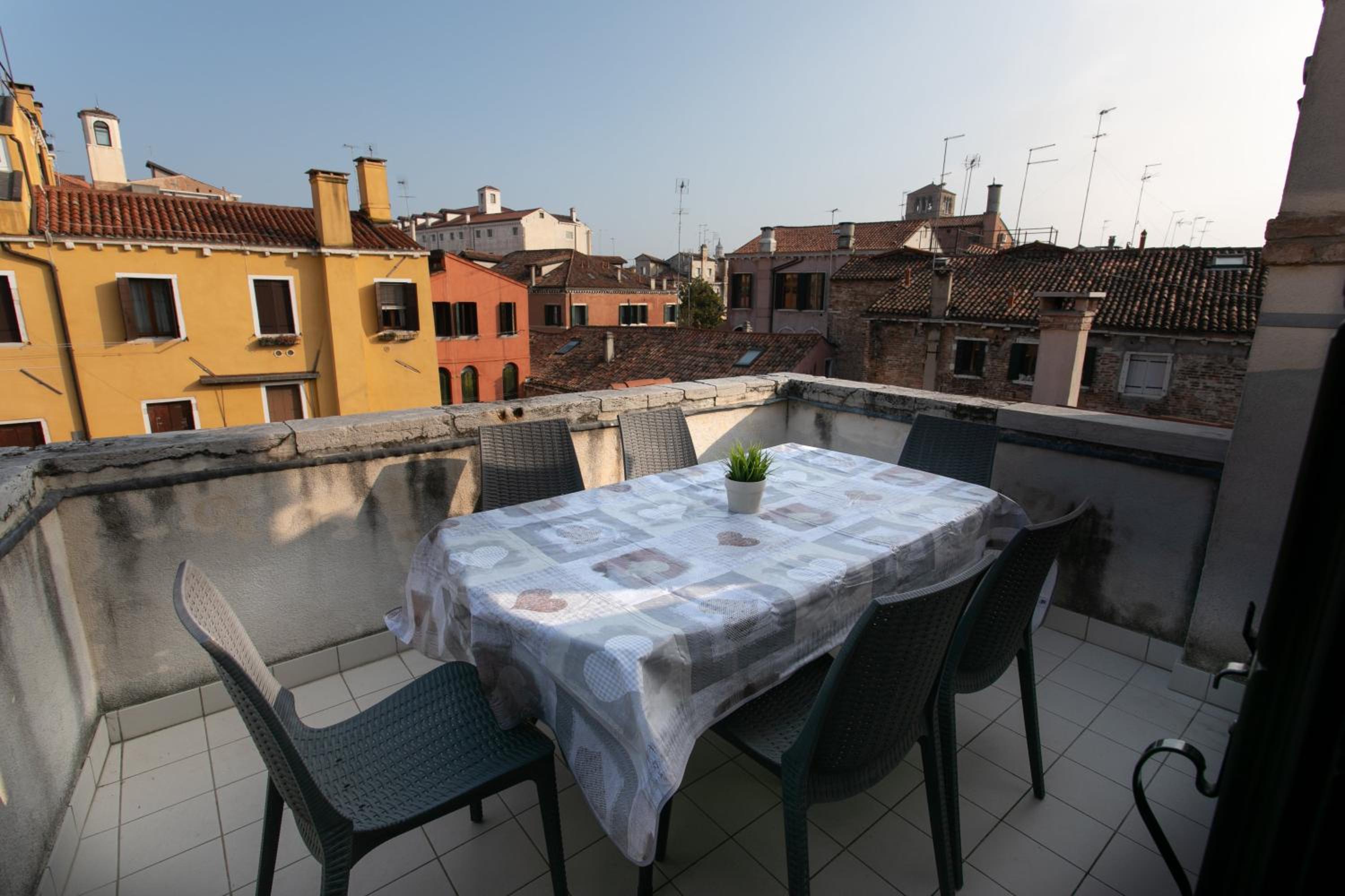 Corte del Tintor Apartments
