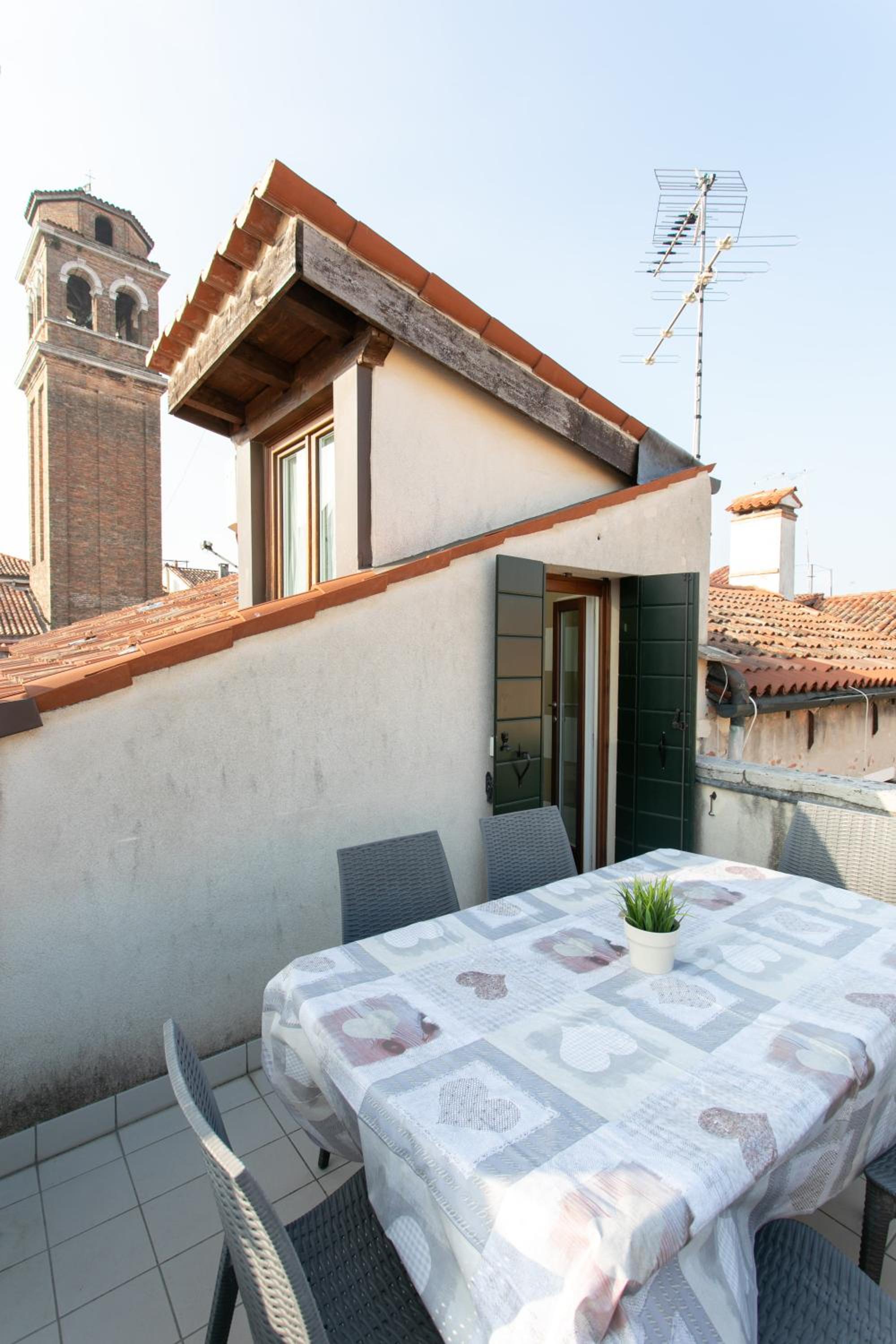 Corte del Tintor Apartments