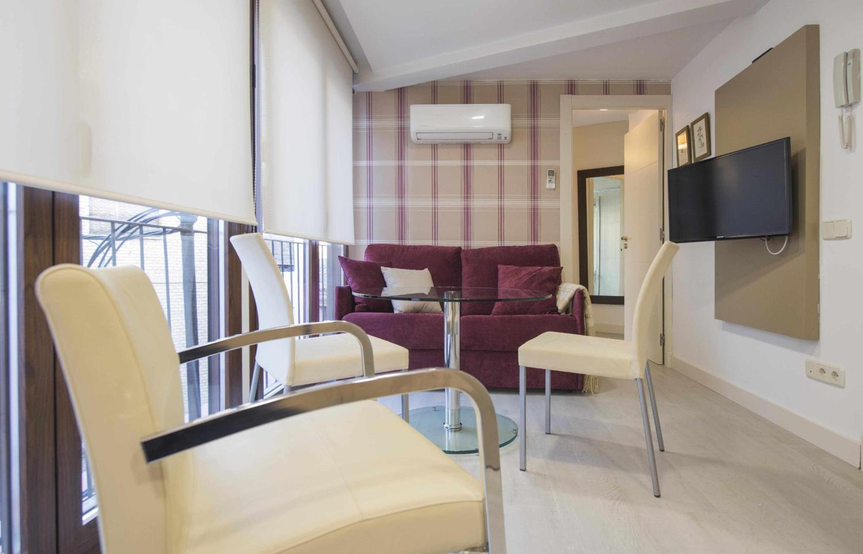 Apartamentos Abadía by Toledo AP