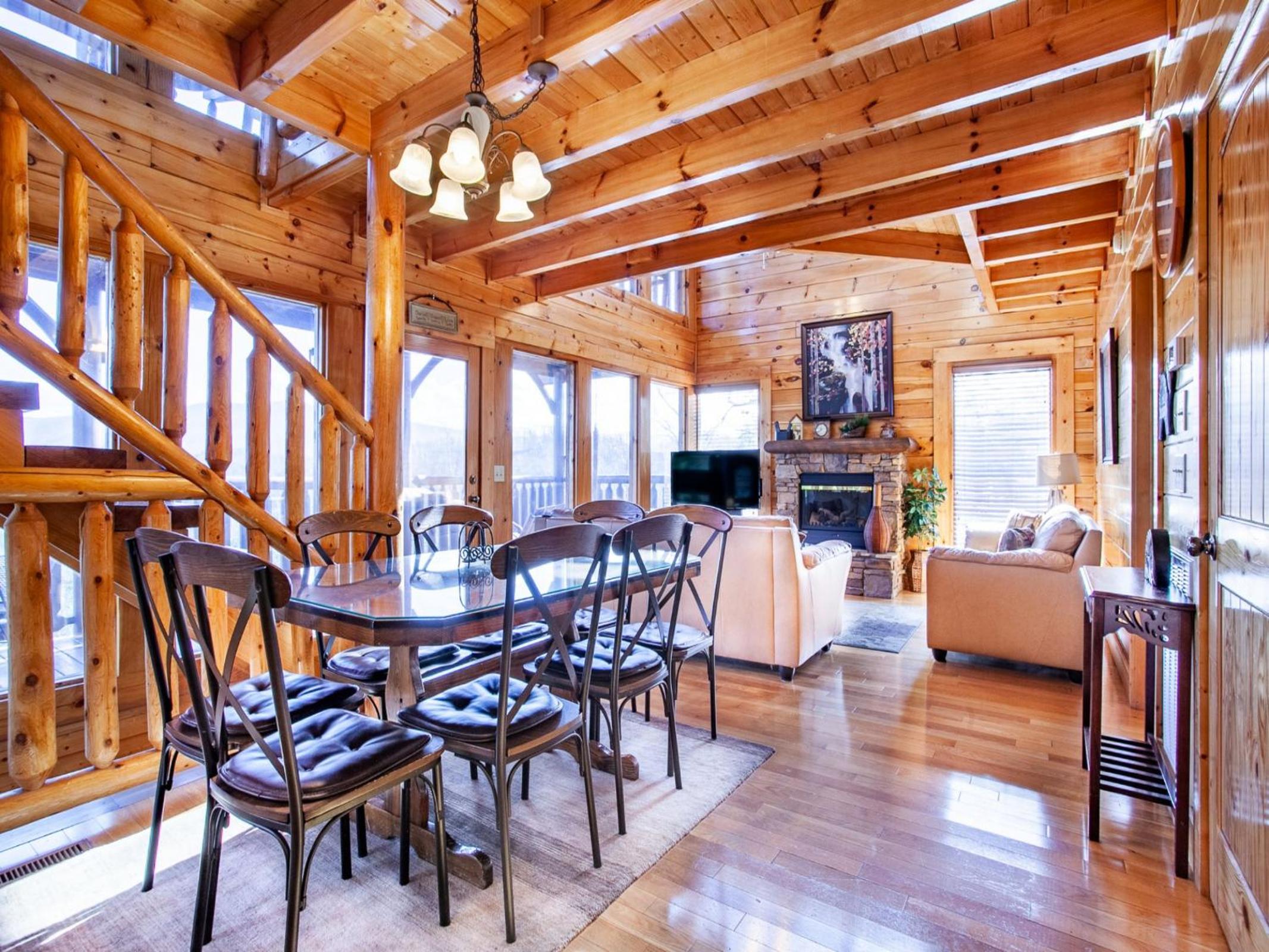 Bella Yani - Hot Tub, Pool Table, Air Hockey - Property Image 43