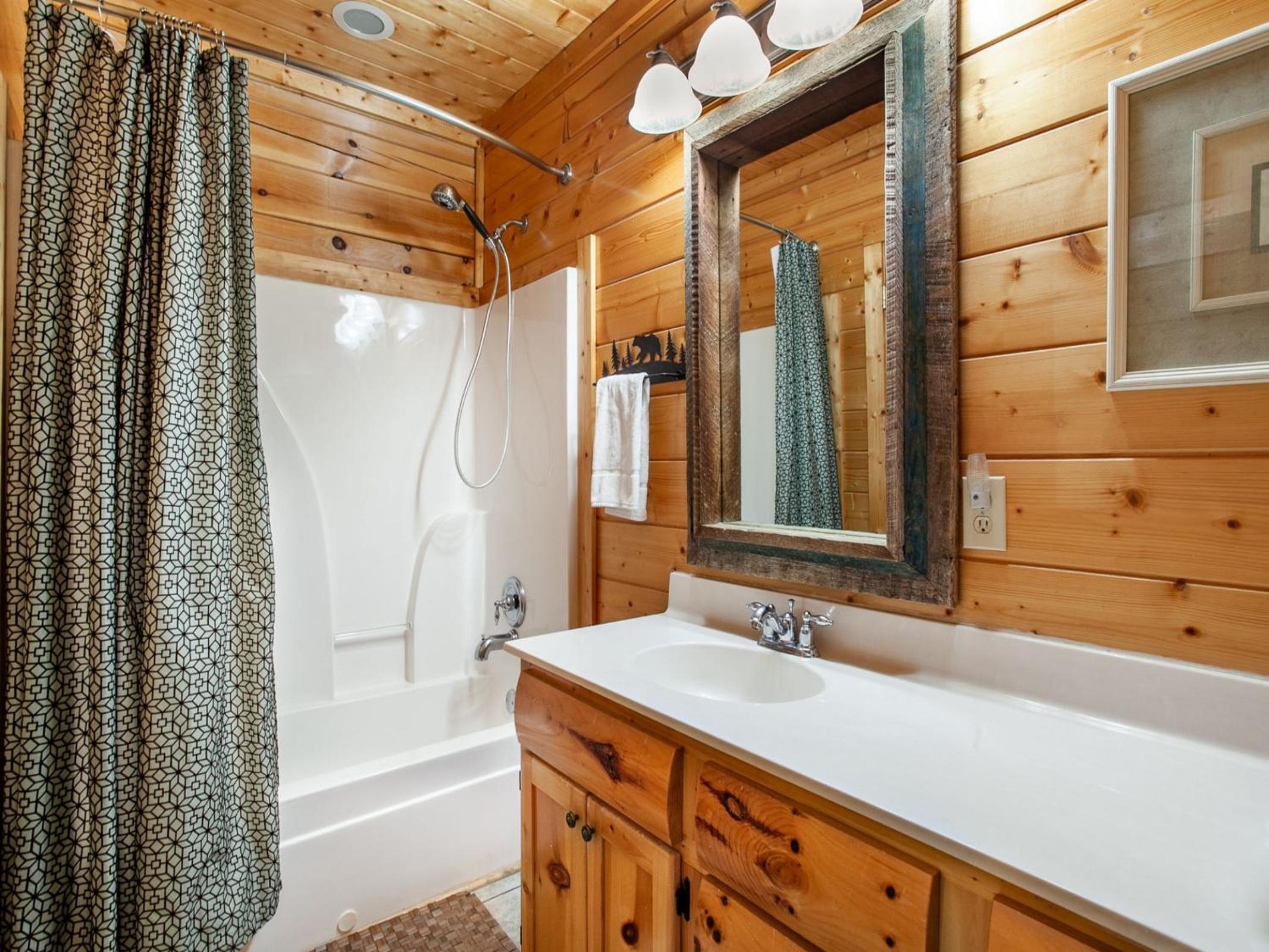 Bella Yani - Hot Tub, Pool Table, Air Hockey - Property Image 66