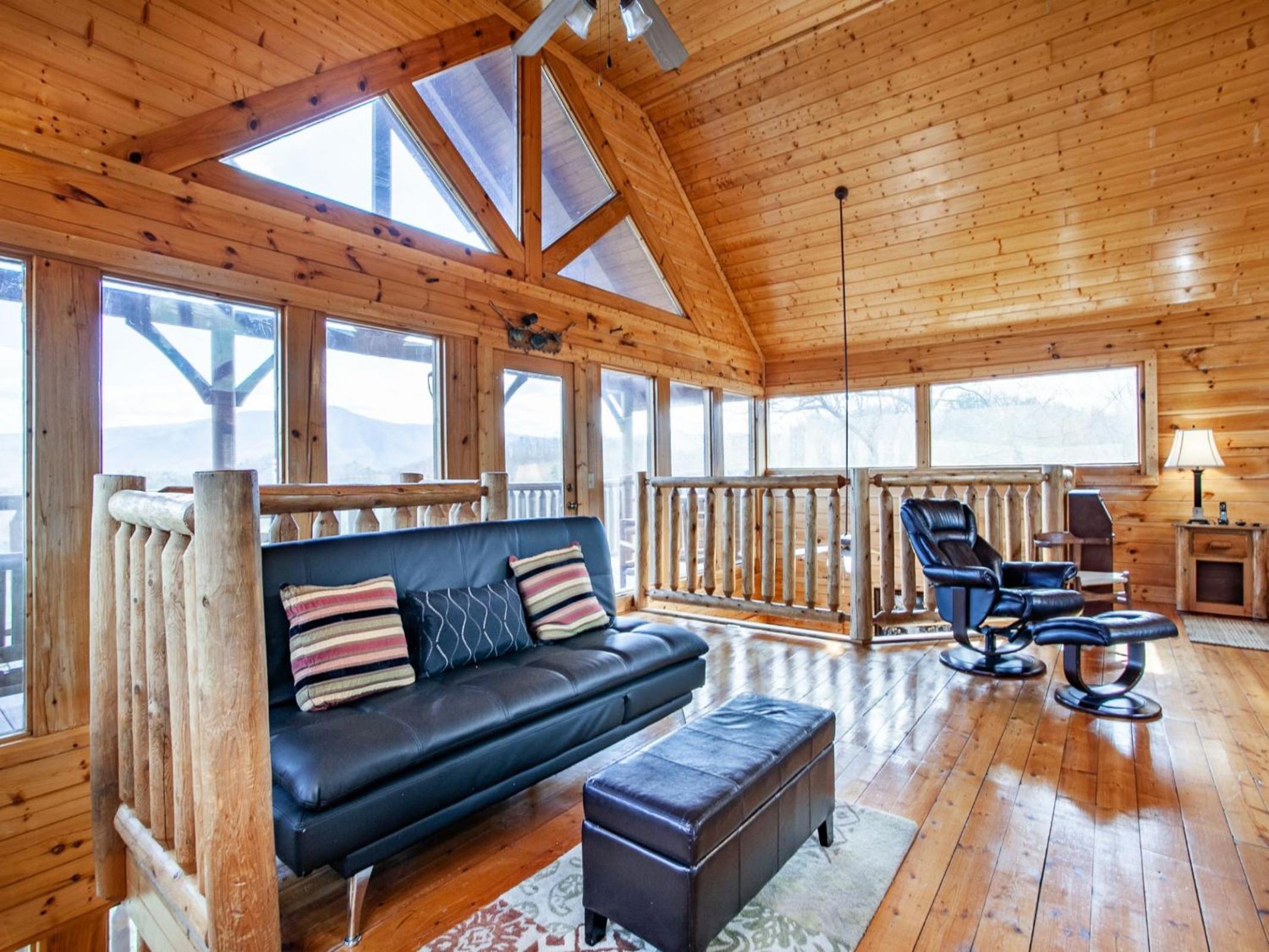 Bella Yani - Hot Tub, Pool Table, Air Hockey - Property Image 15