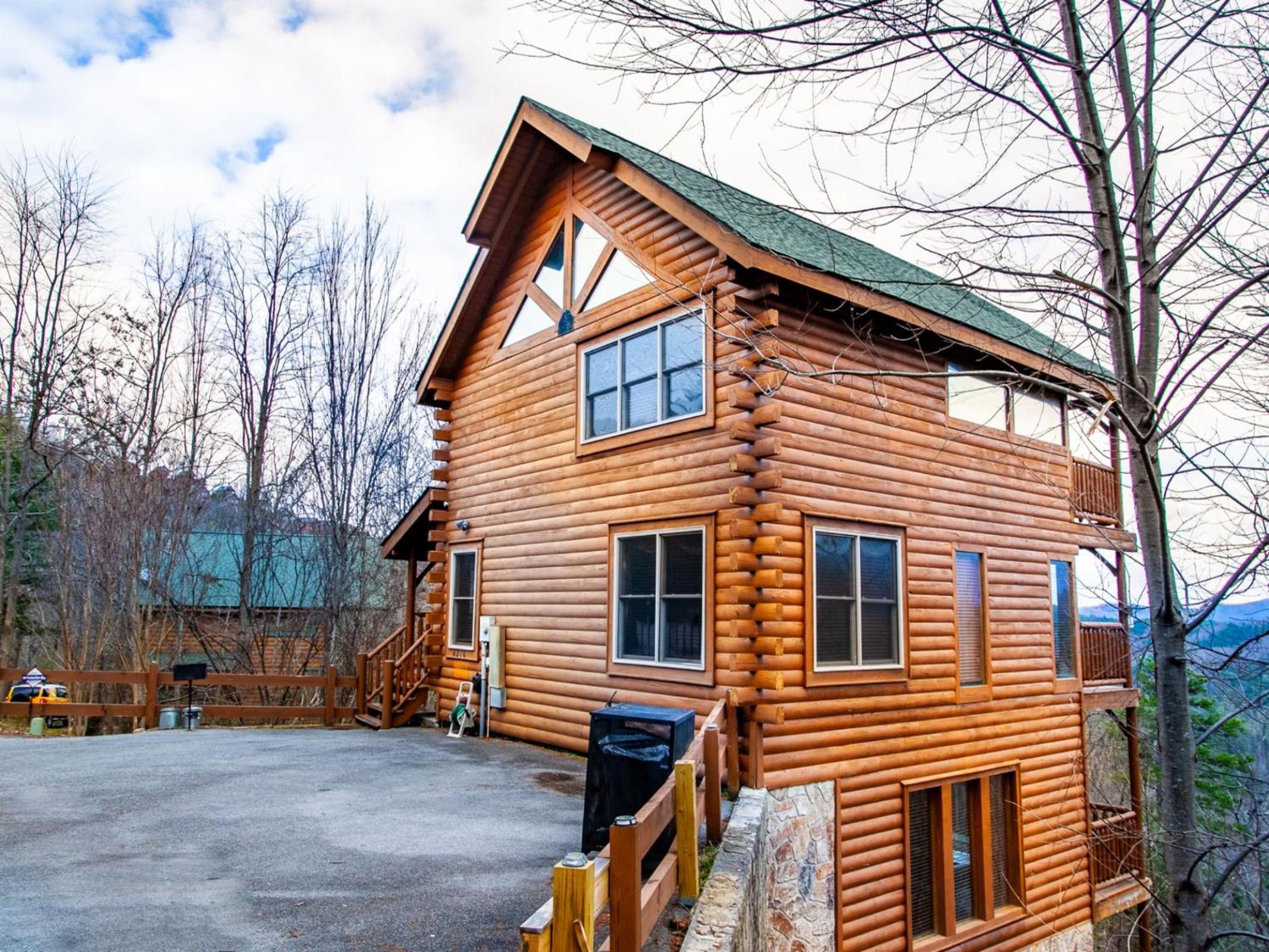 Bella Yani - Hot Tub, Pool Table, Air Hockey - Property Image 26
