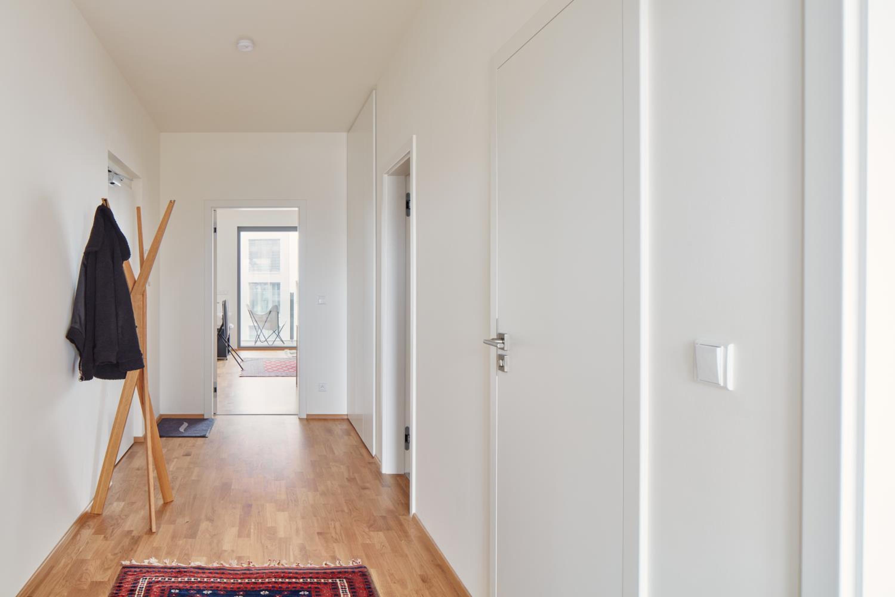 Prague Days - Spacious Apartment with Balcony by the Vltava river in Karlin