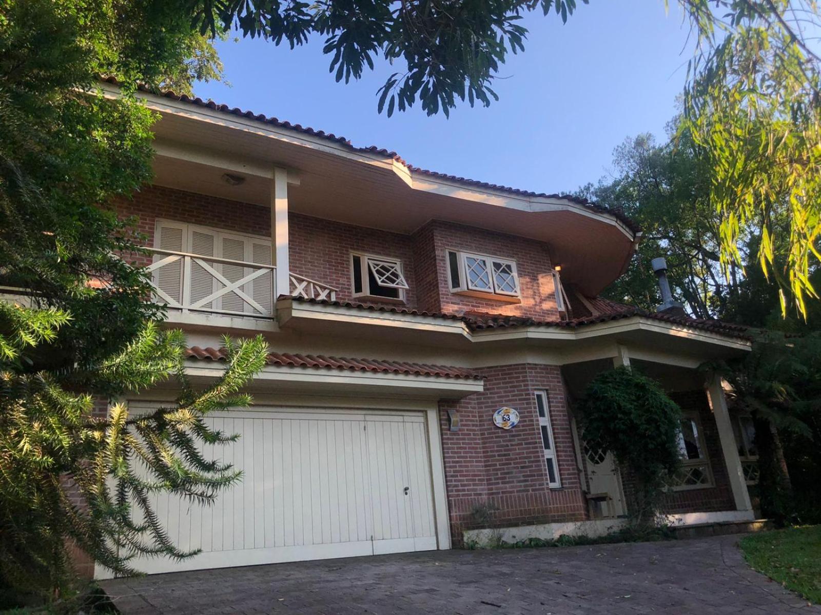 Casa do Bosque, espaçosa e confortável em condominio espetacular, 5 min centro!