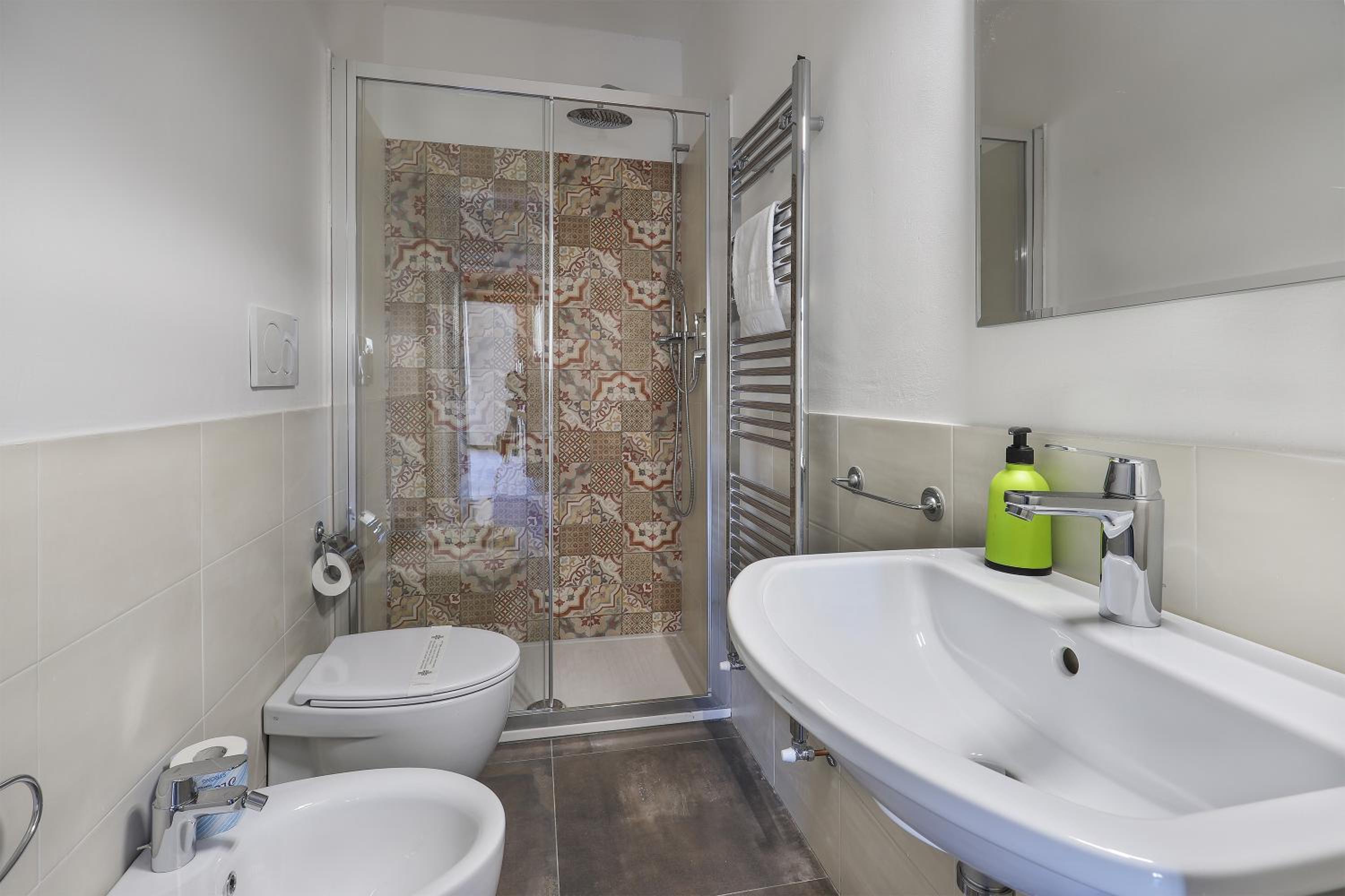 SANTA MARIA NOVELLA Bright and Modern Apartment - hosted by Sweetstay