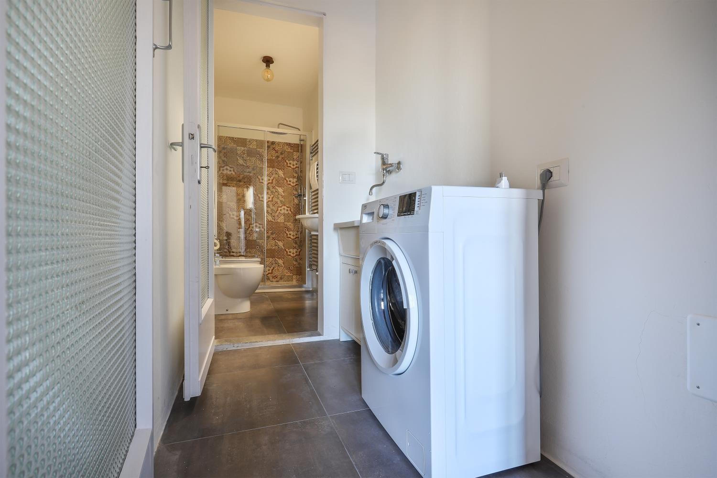 SANTA MARIA NOVELLA Bright and Modern Apartment - hosted by Sweetstay