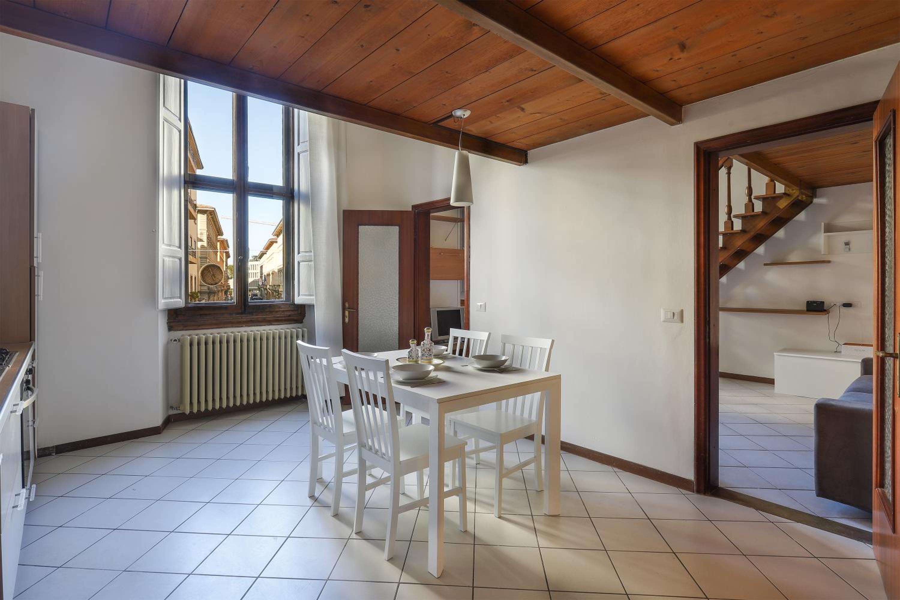 SANTA MARIA NOVELLA Bright and Modern Apartment - hosted by Sweetstay