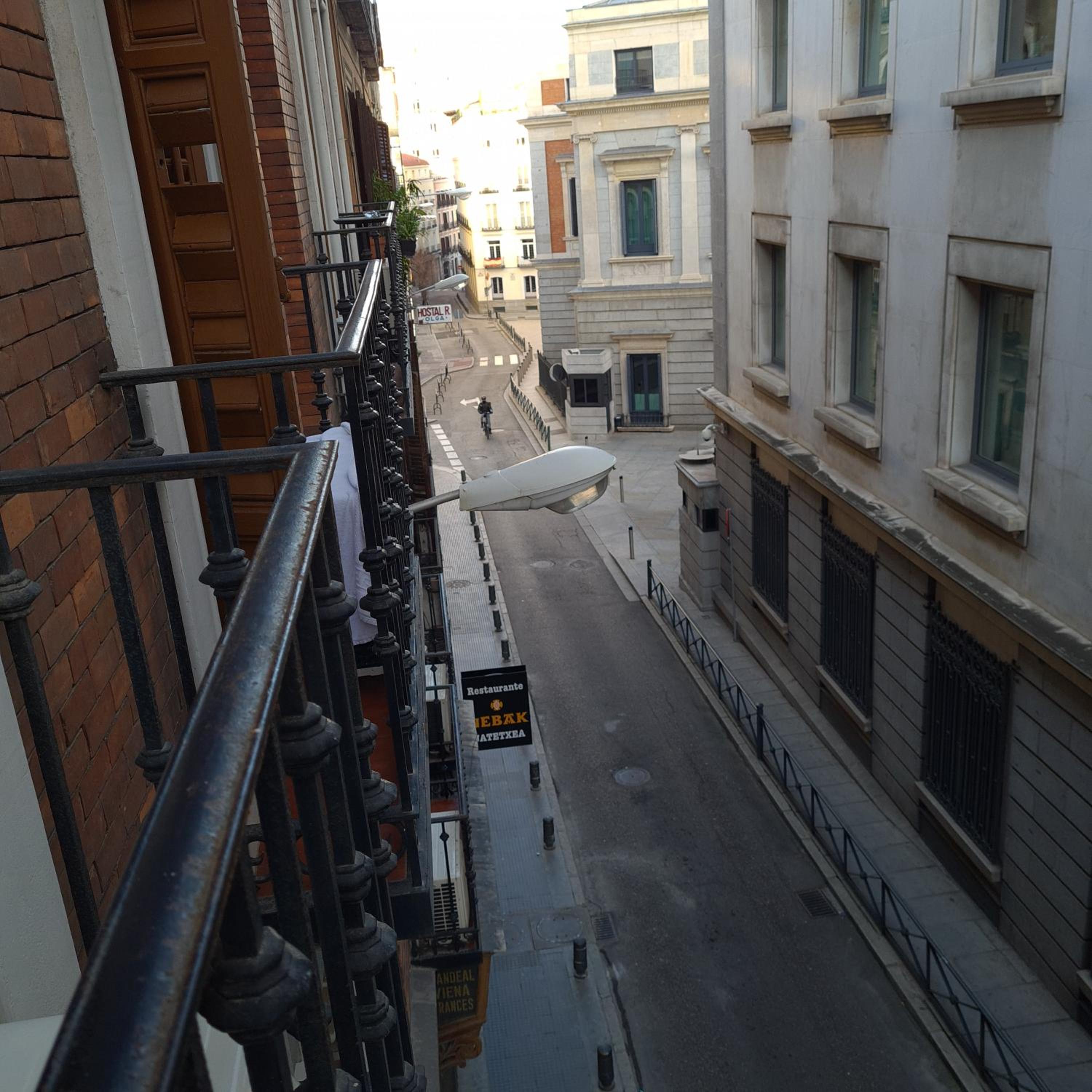 Hostal Oporto view 2
