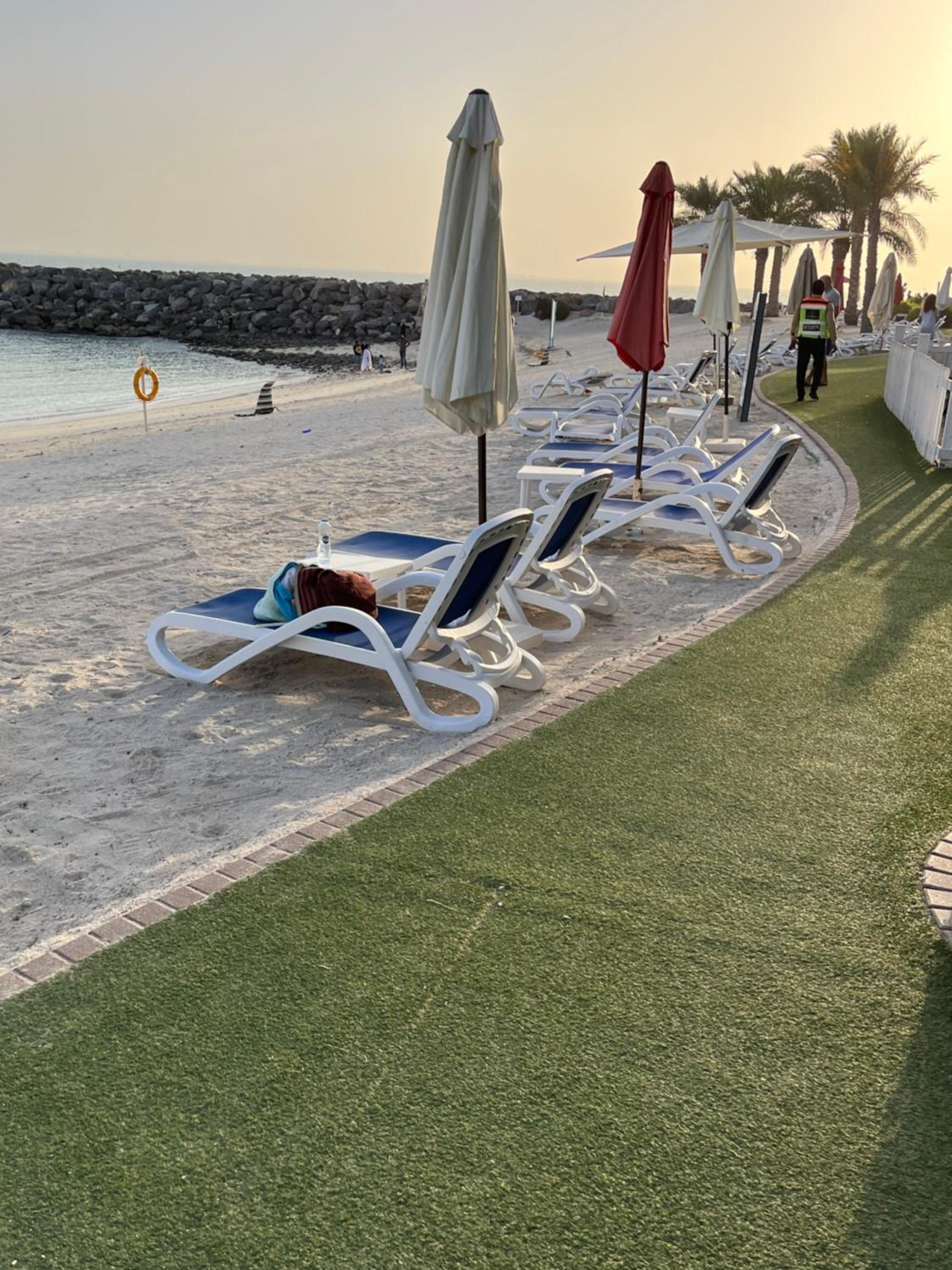 Incredible Ocean View Studio Aprtment in Al Marjan Island