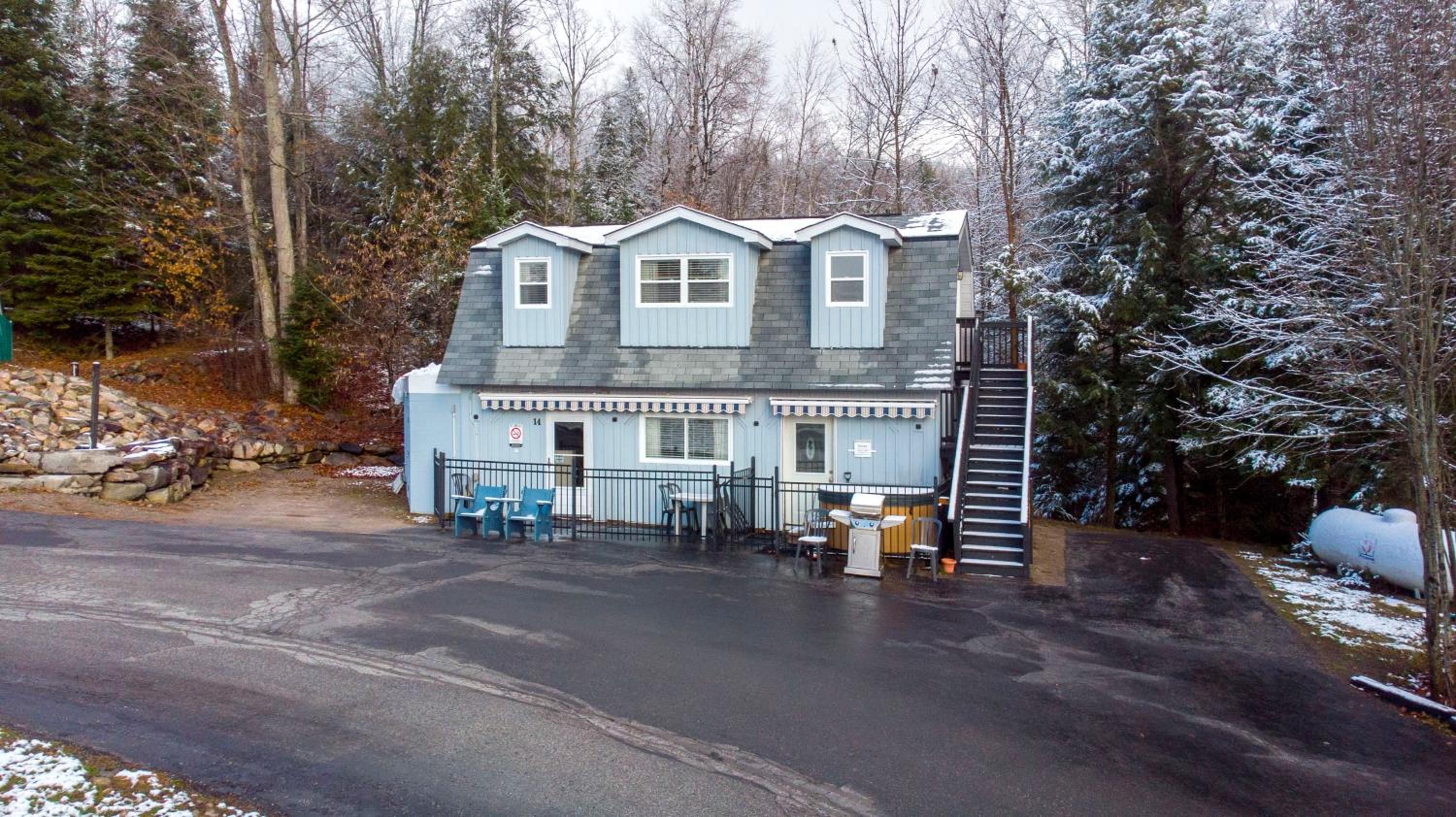 Lakeview Motel