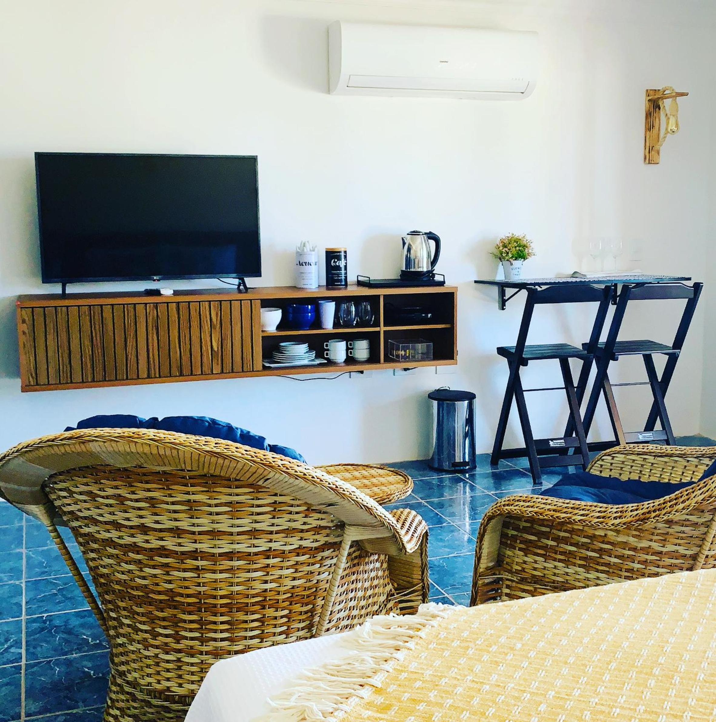 Suíte frente mar e pés na areia