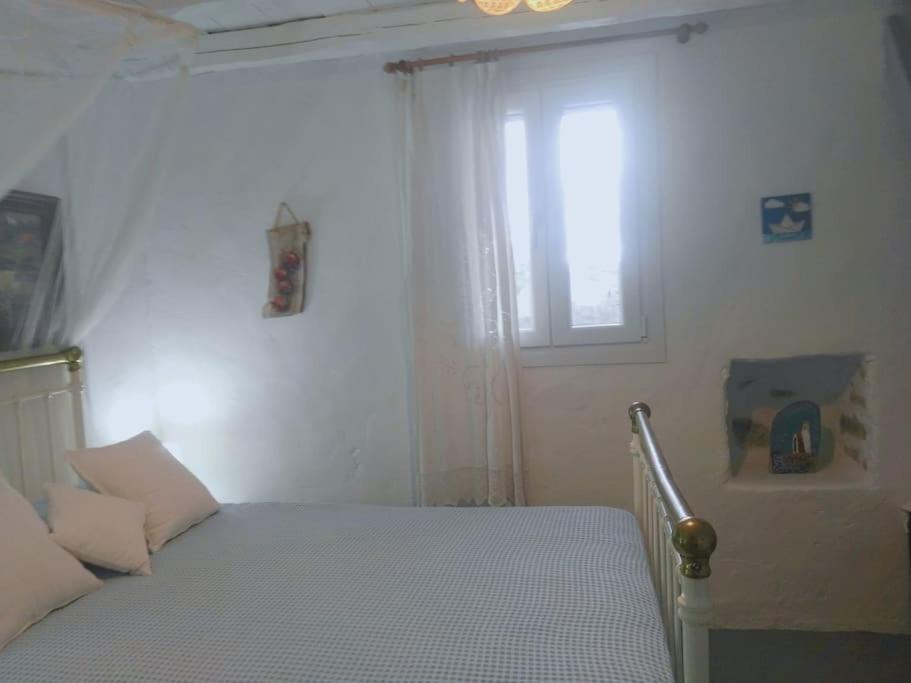 Anastasia's house Ysterni view 4