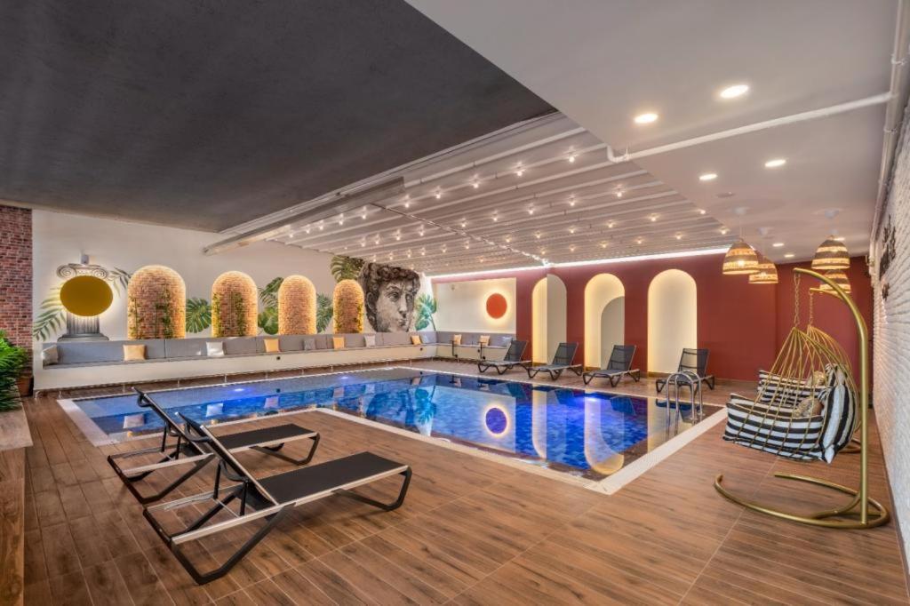 RODINN Hotel - Image 31