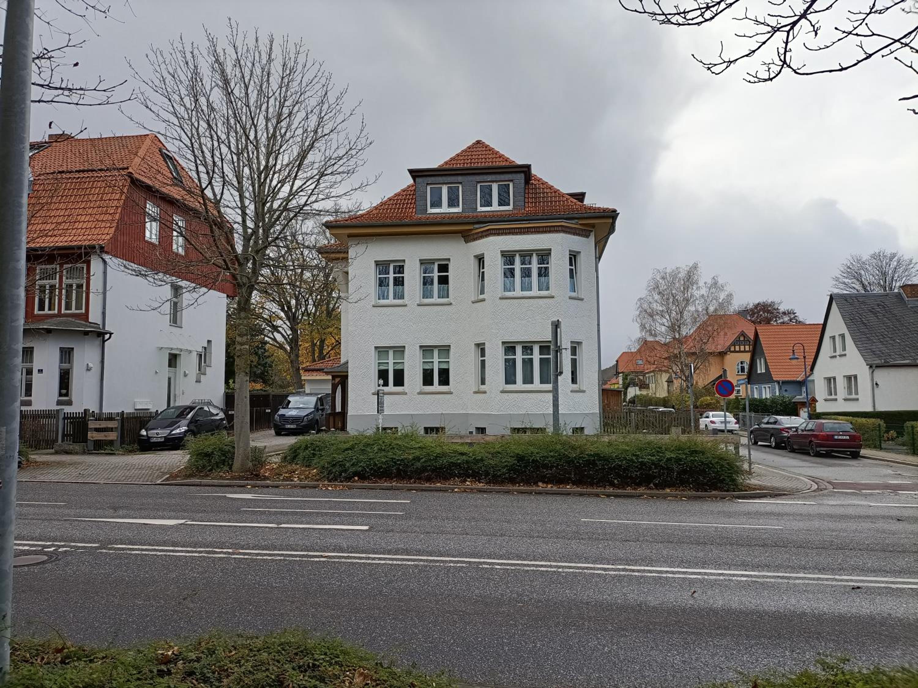 Photo 42
