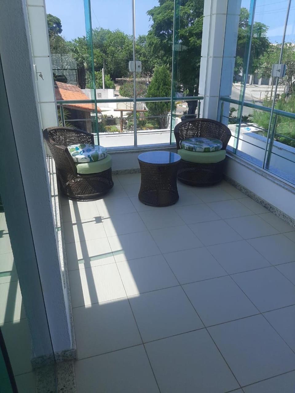 Casa no condomínio paraíso