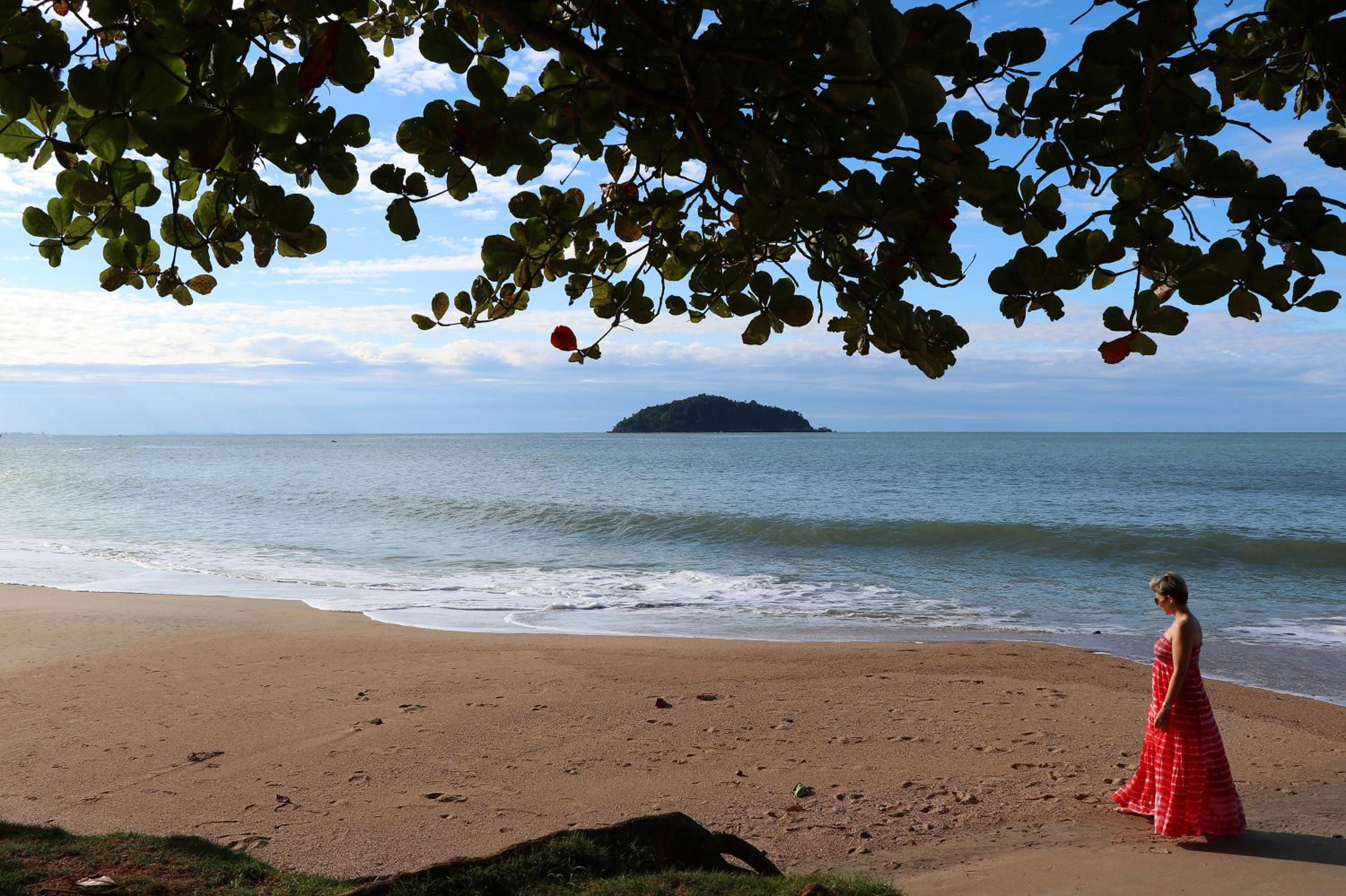 Curta Praia de Armação - Casa Hortênsia