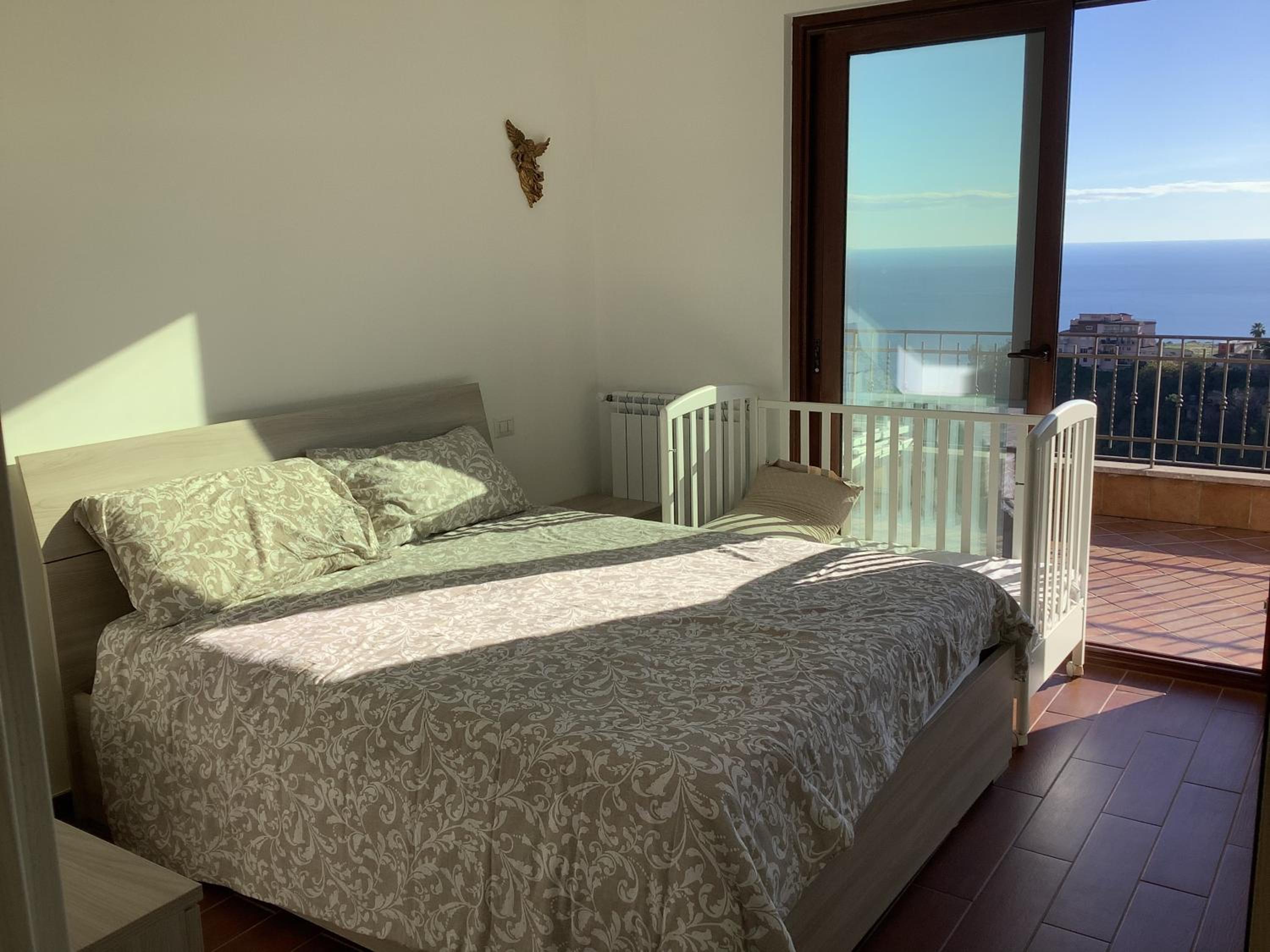 Sunshinehome